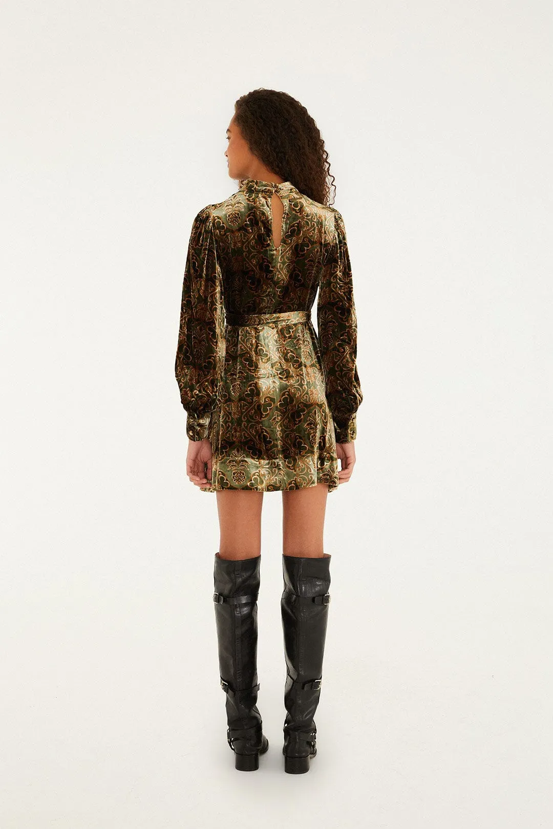 Ana Clara Mini Dress Relaxed Chic Look