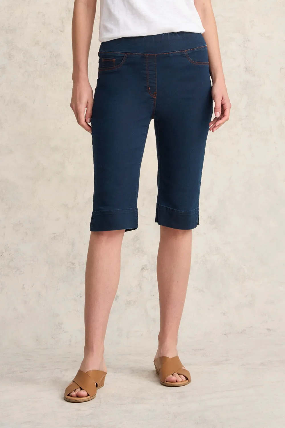 Bengajean? Short - Clean Blue Denim Weekend Outfit