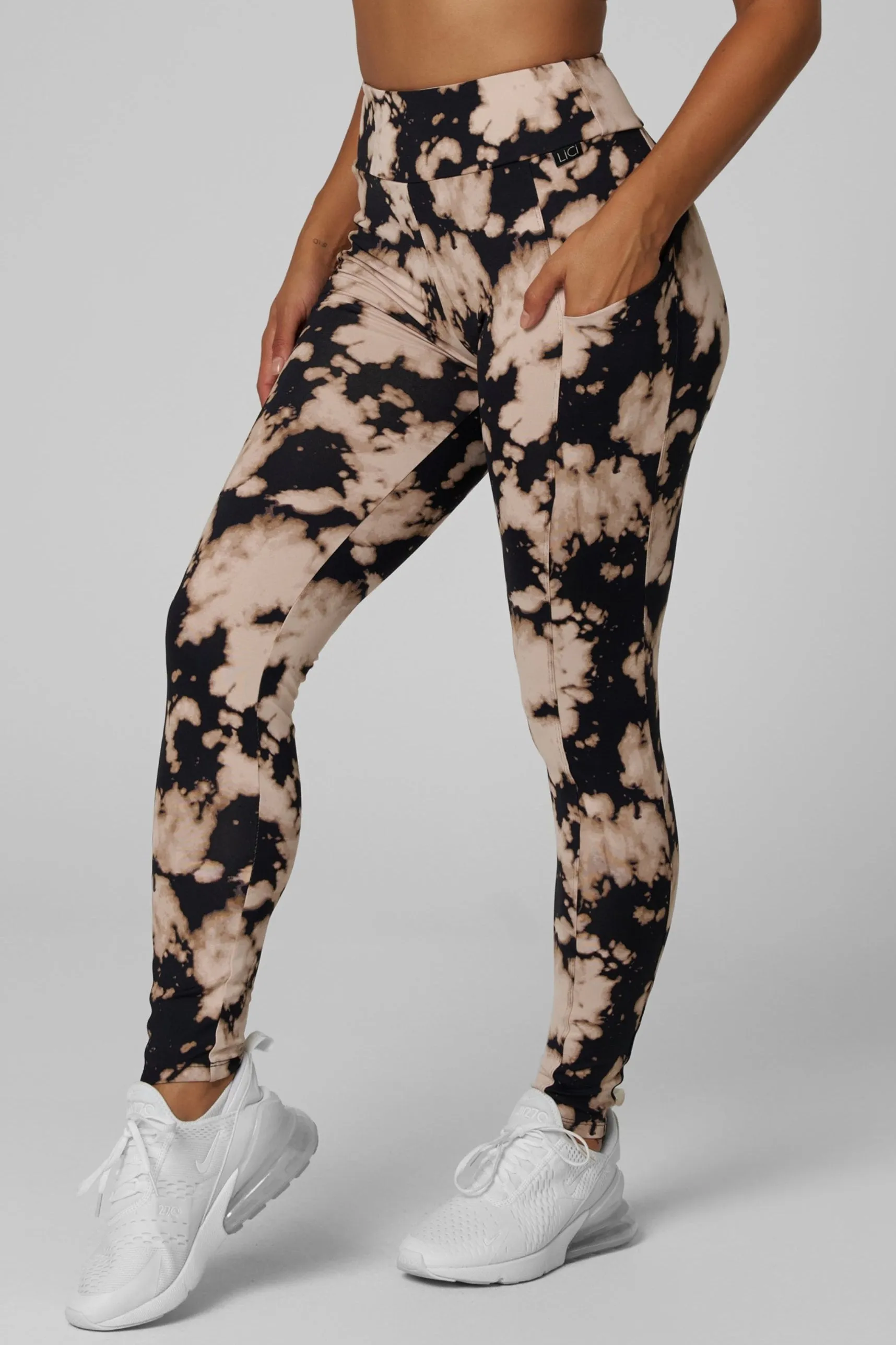 Clear Tone Luxury Core Duality Pocket Legging