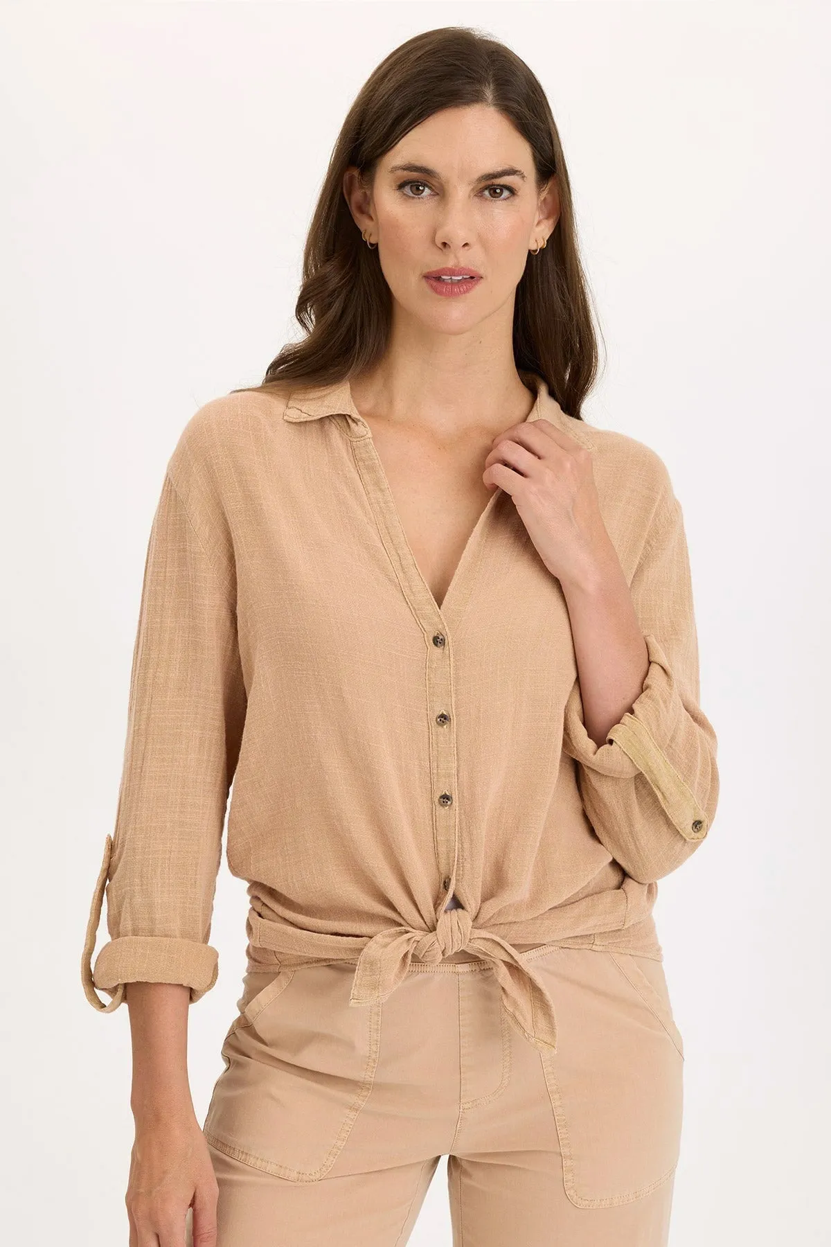 Porter Gauze Curved Hem Button-Up Top Office Mood