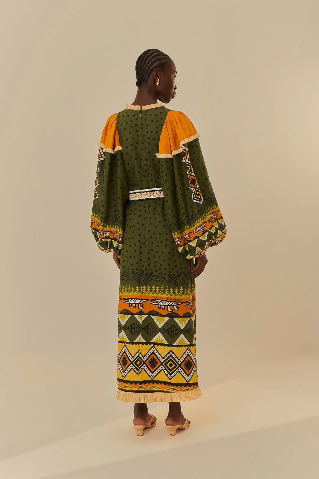 Relaxed fit knee-length piece Elegant Option Green Creation Long Sleeve Midi Dress