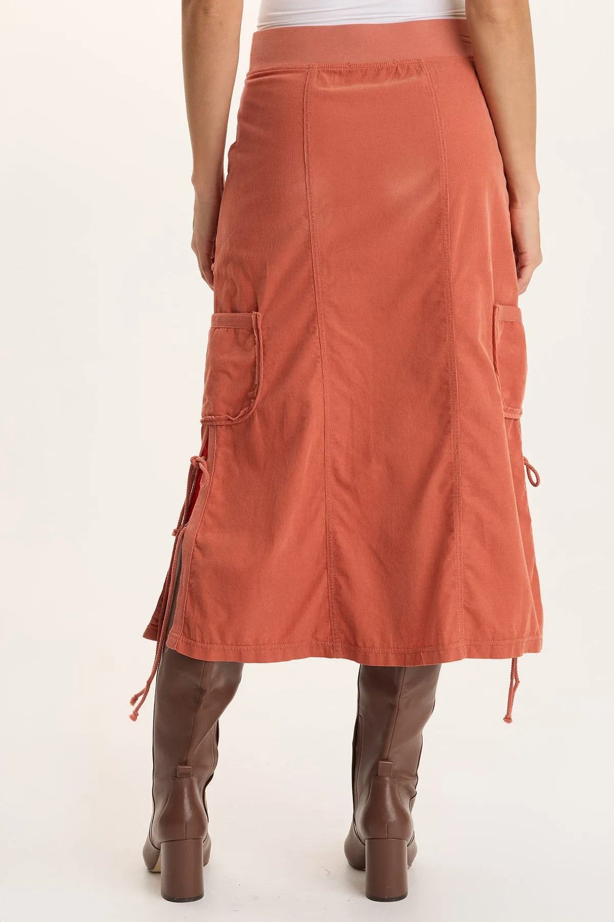 Conscious Fit DurableCoverstitch Sisu Corduroy Adjustable Cargo Midi Skirt