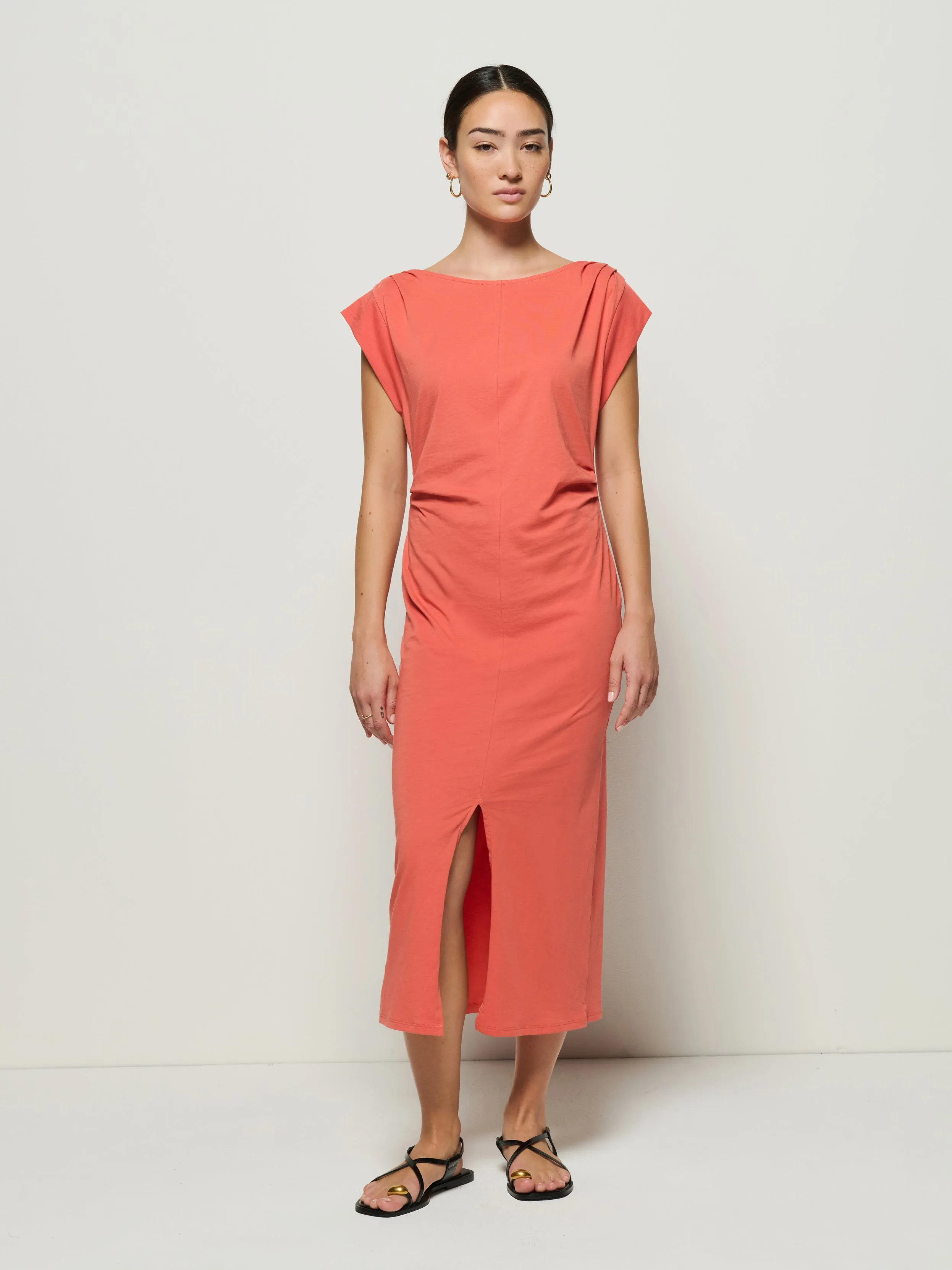 Salma Pleated Midi Run Core Layer Play