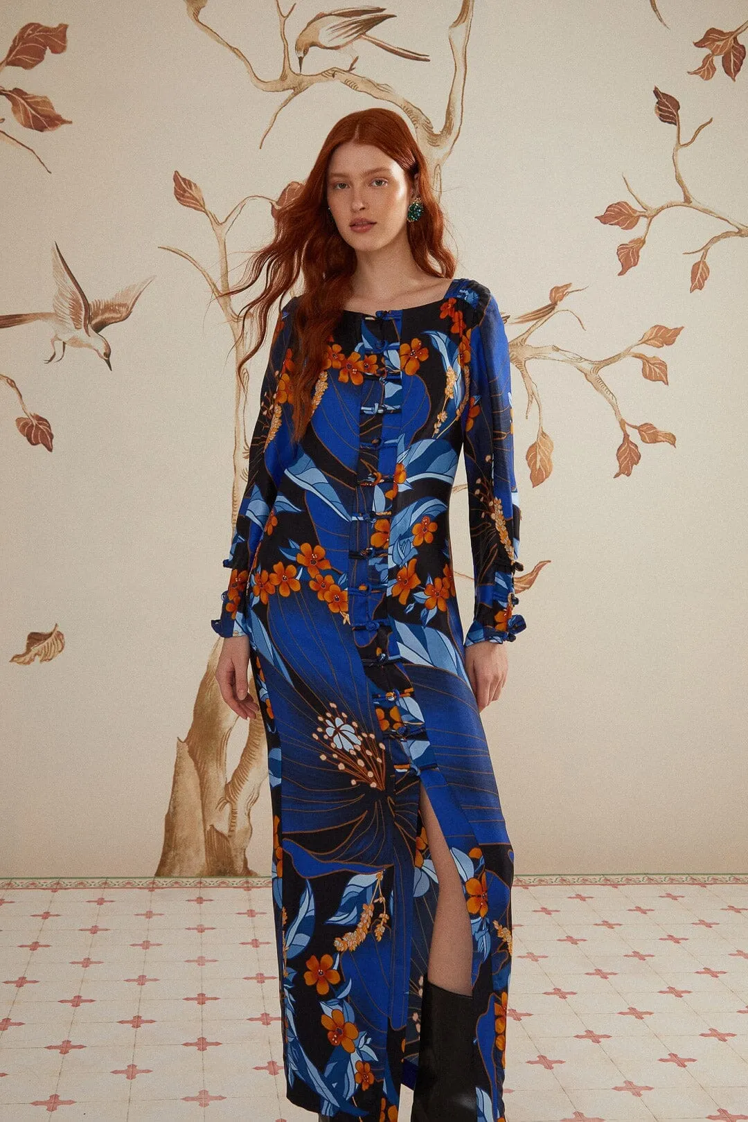 City Sleek Black Pietra Floral LENZING? ECOVERO? Viscose Midi Dress