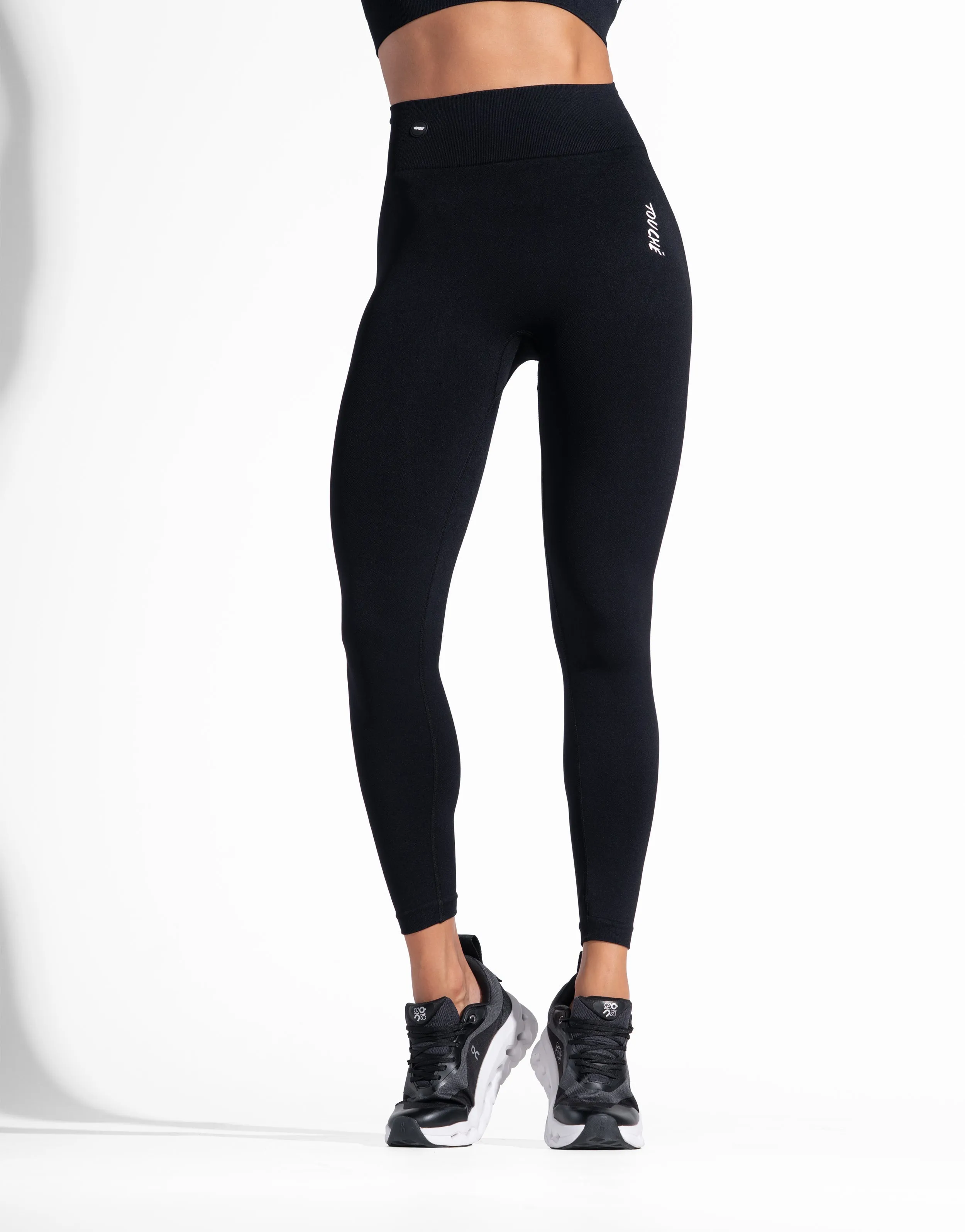 BASE BLACK SEAMLESS Urban Commuter Beach Walk
