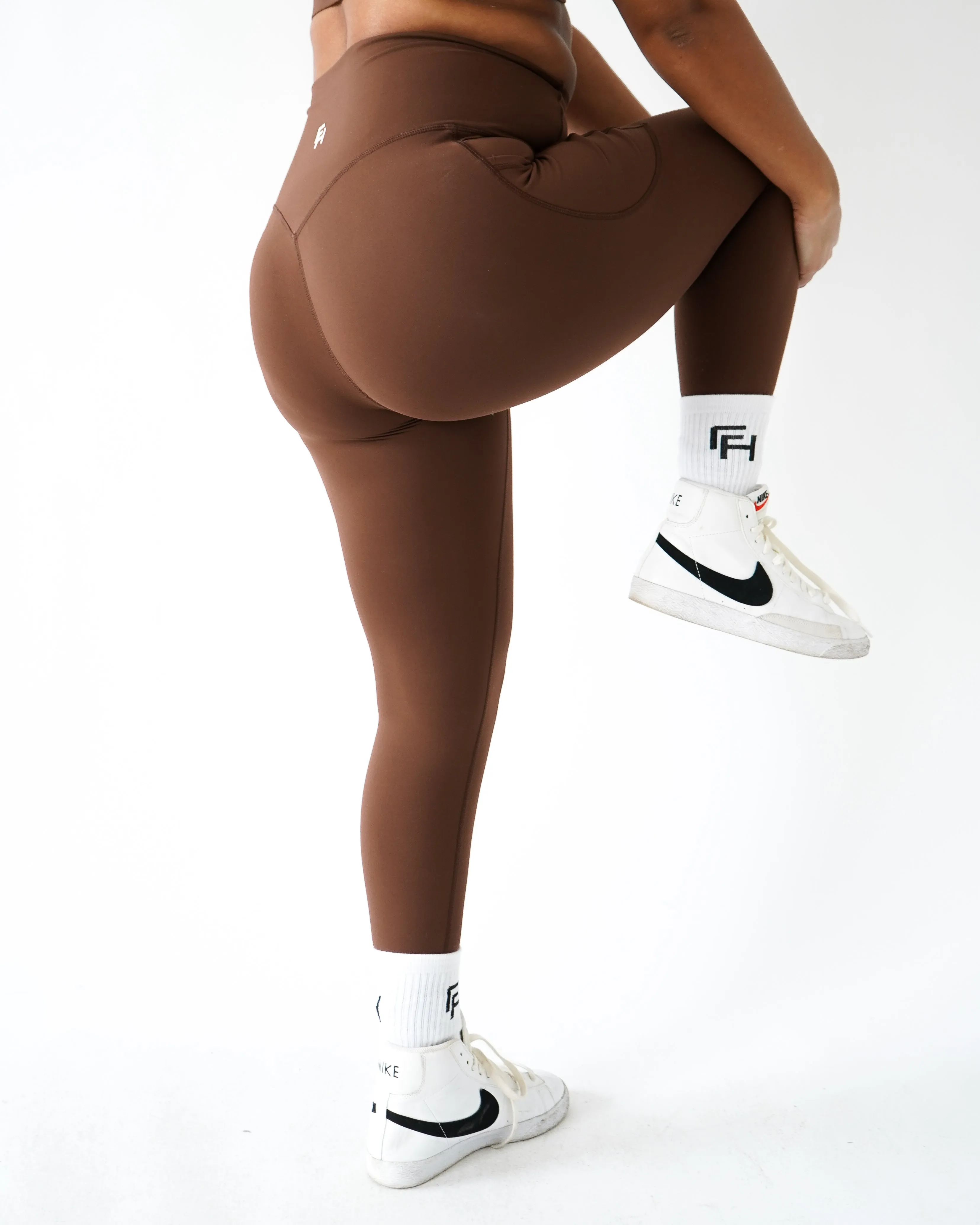 Brushed Inner Layer Performance Pocket Leggings - Clay