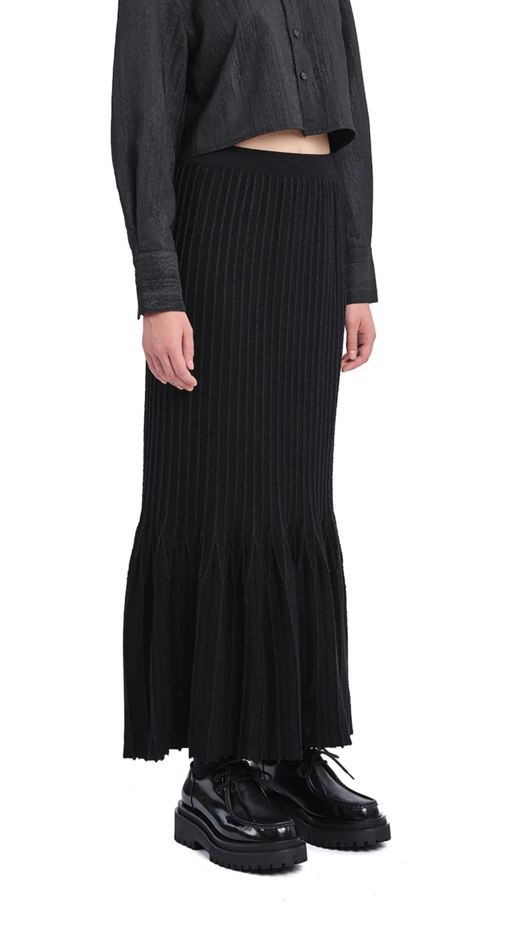 Breezy Fit Knitted Fishtail Skirt