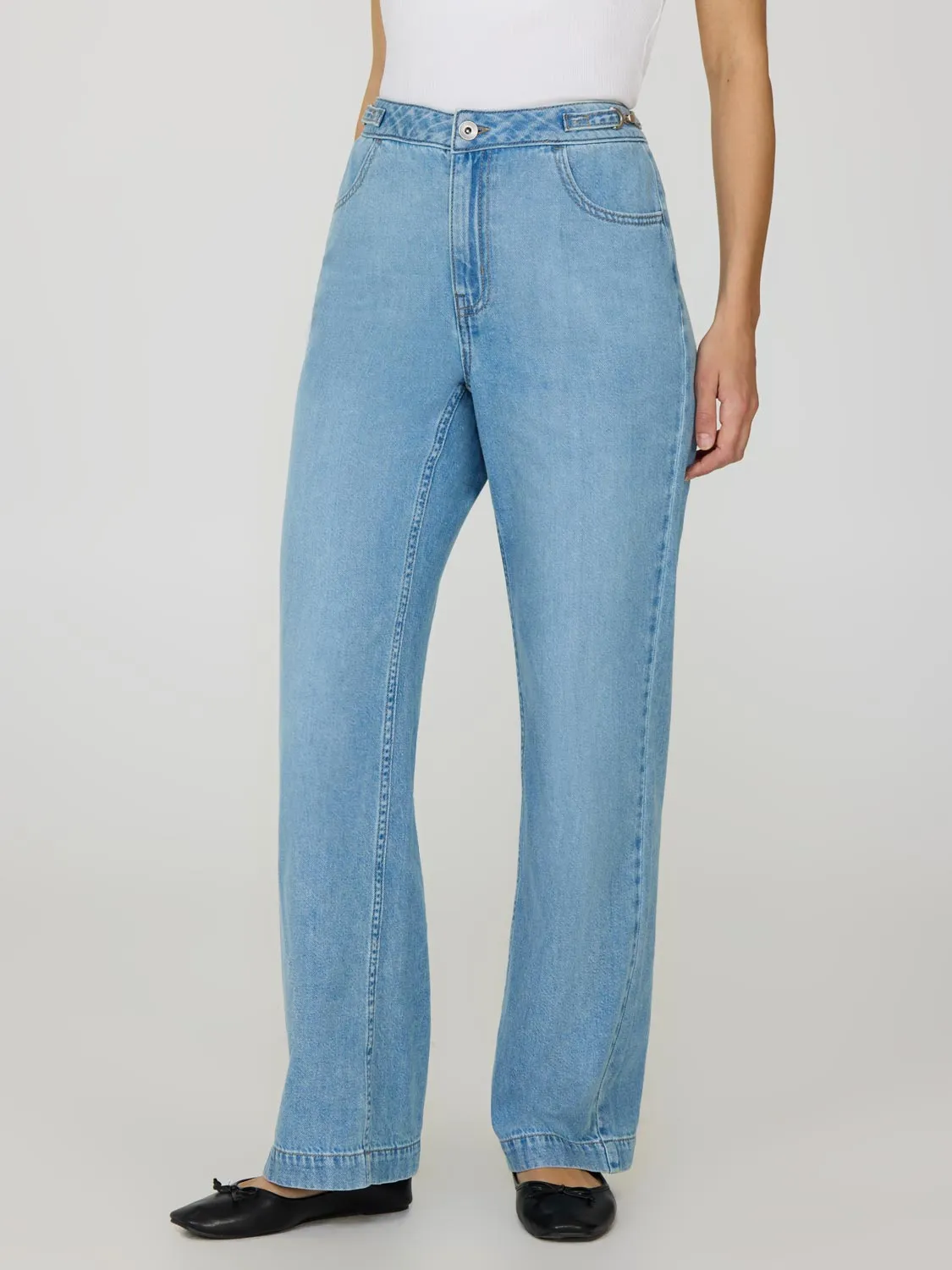 Metal Trim Straight Leg Cotton Jeans Modern Spring Mood