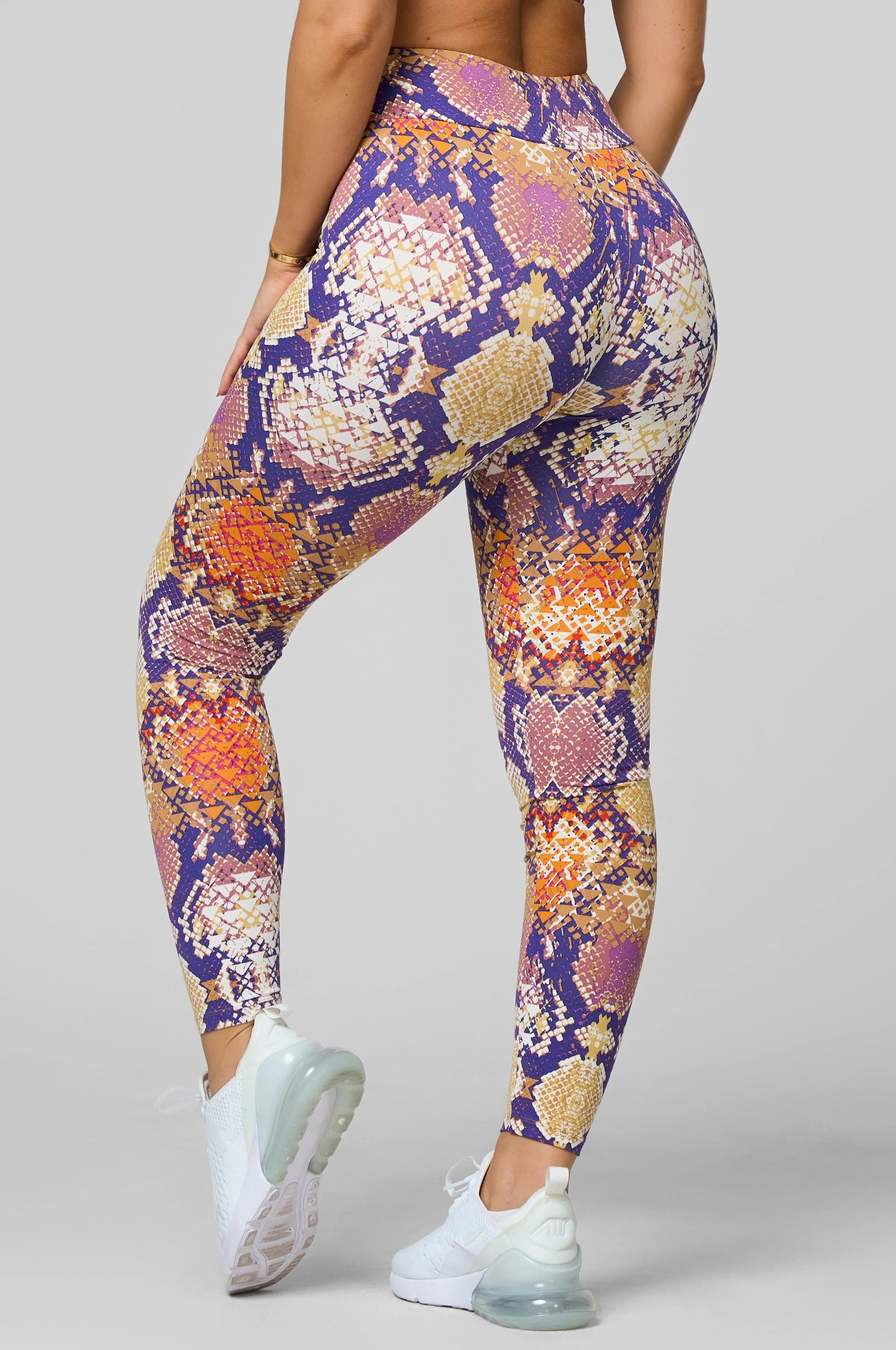 Chakra Regular Legging Still Soul SlipResistantHem