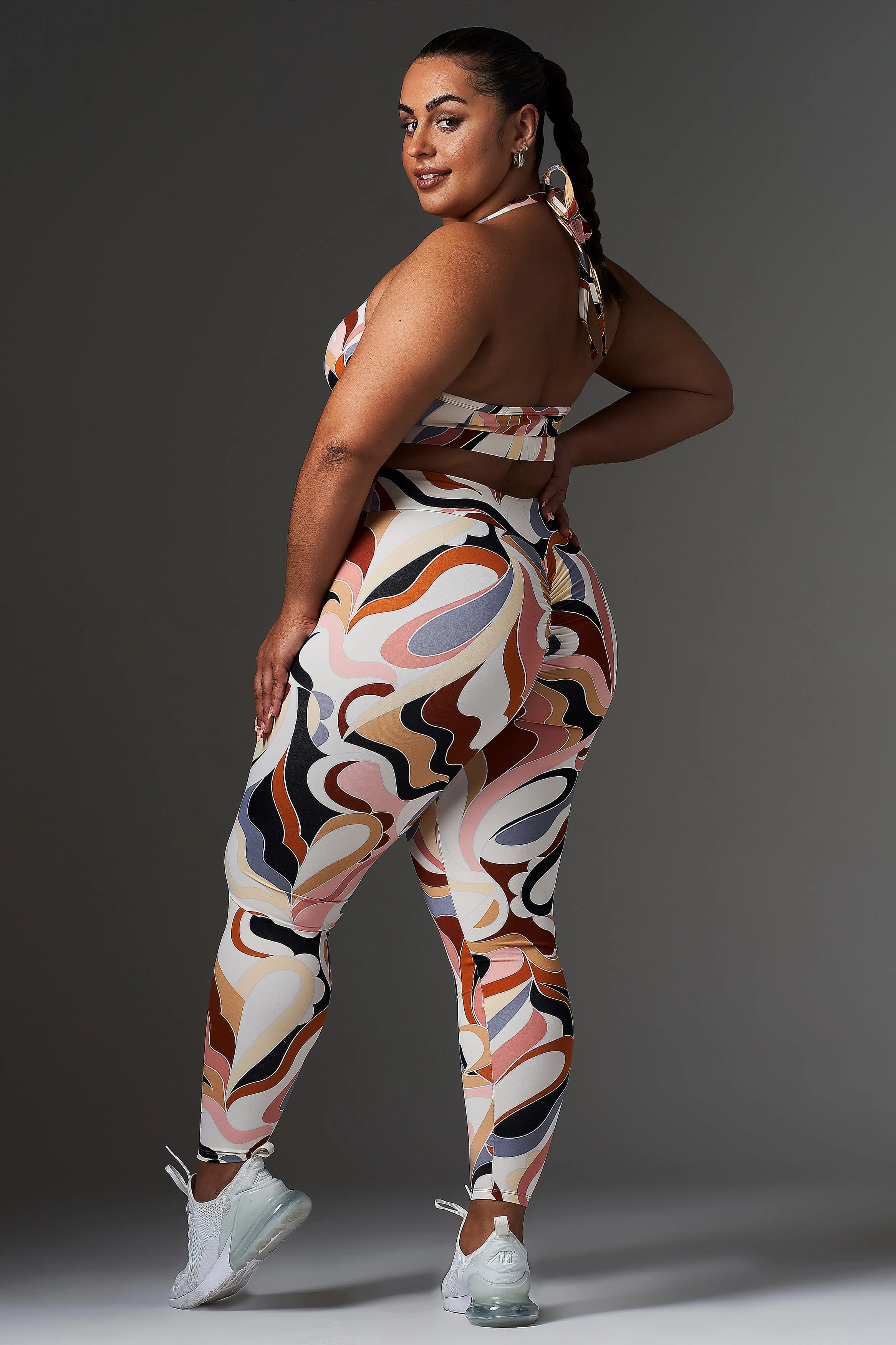 Functional Fit FlexibleCollar Pixie High Waist Scrunch Legging