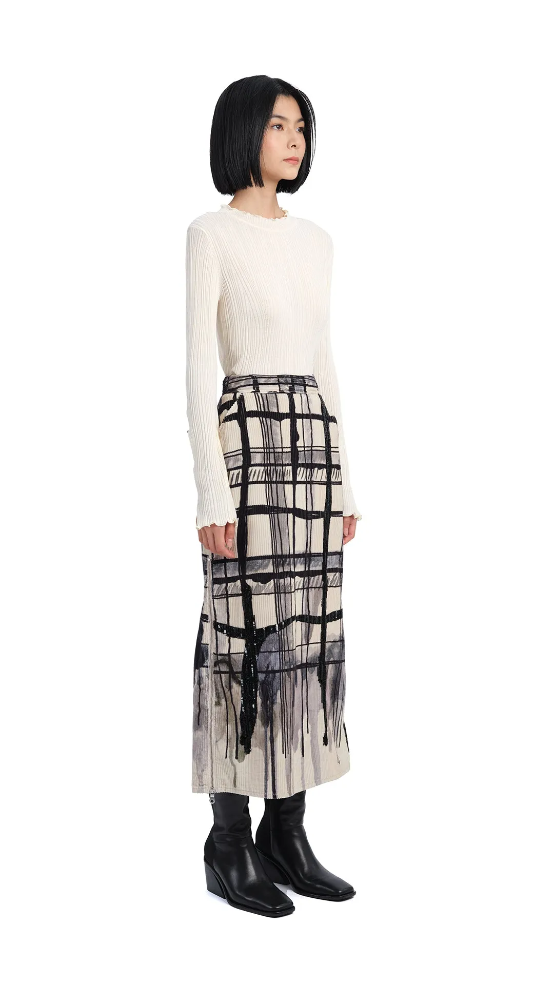 Handcrafted Checker Printed Corduroy Fishtail Skirt Tailored Cut ribbed texture