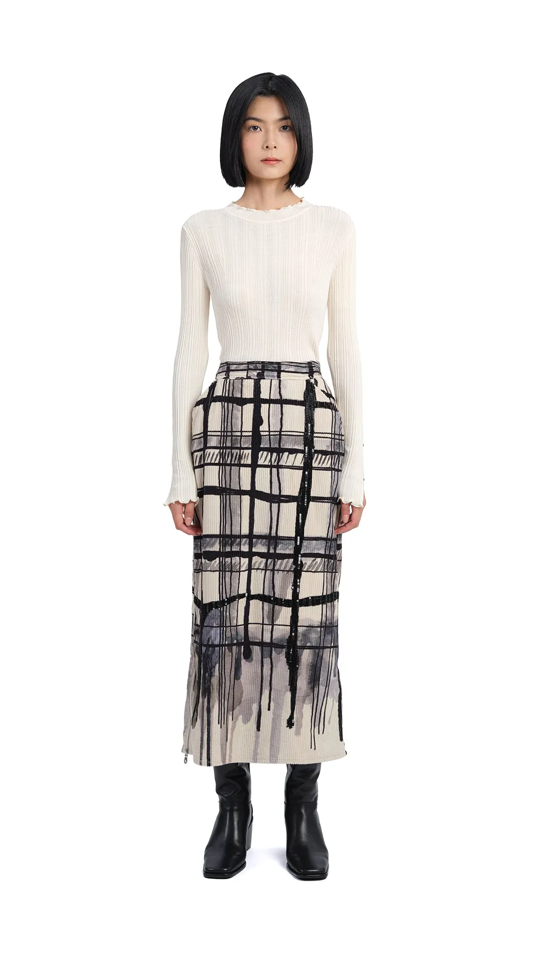 Tonal Look Handcrafted Checker Printed Corduroy Fishtail Skirt