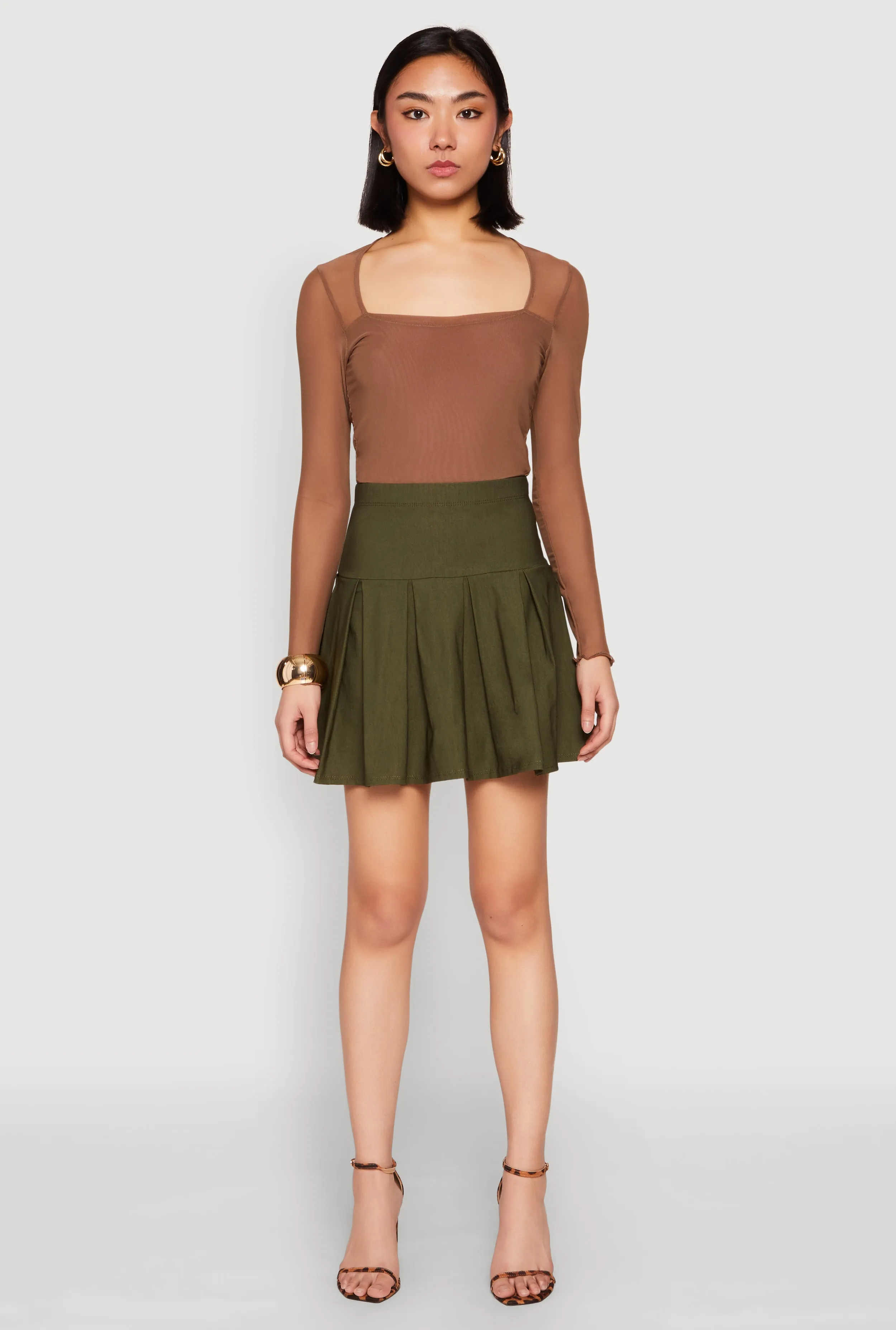 Pull On Style High Waisted Mini Pleated Skirt