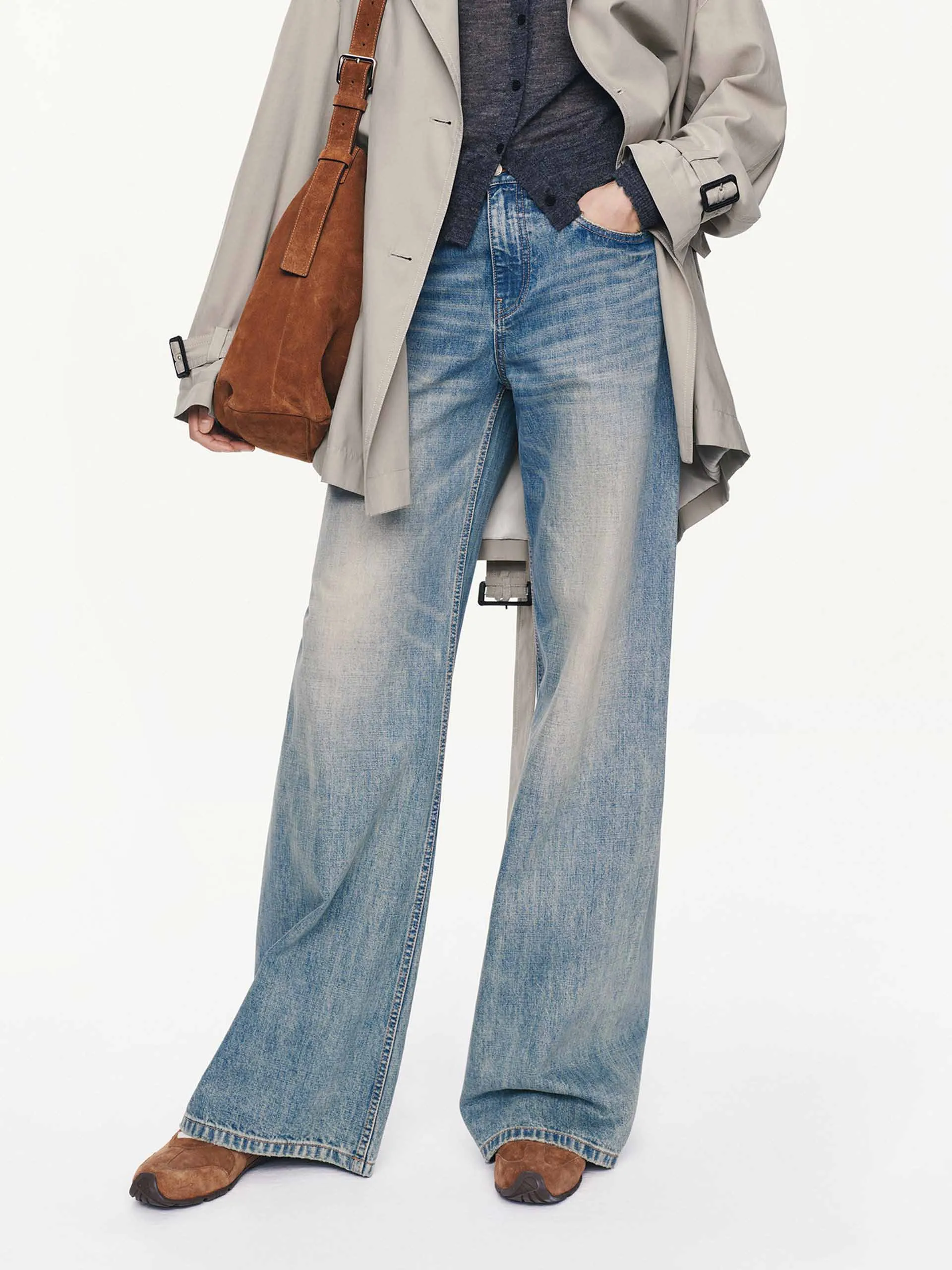 Neutral Casual Traveler Gear Nature Lover Night Out High Waist Distressed Jeans