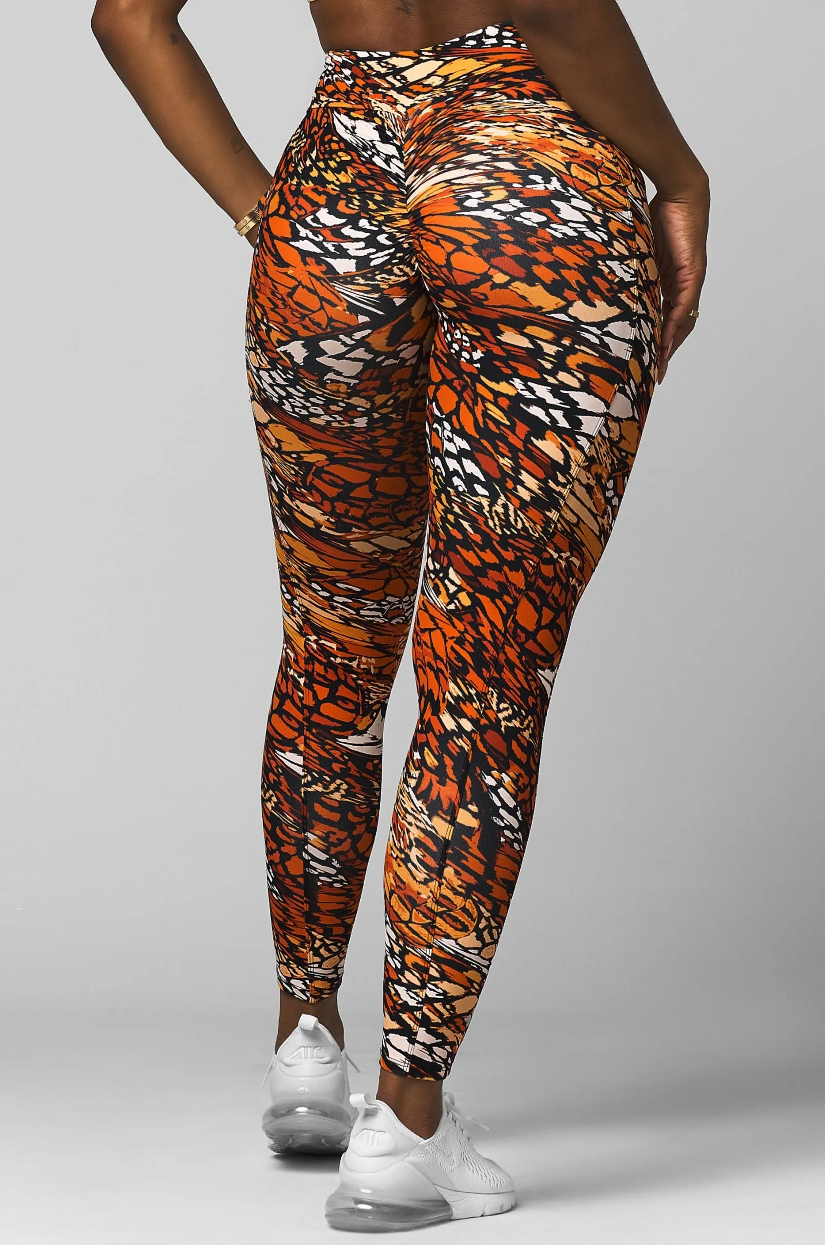 Evolve High Waist Scrunch Legging Code Soul