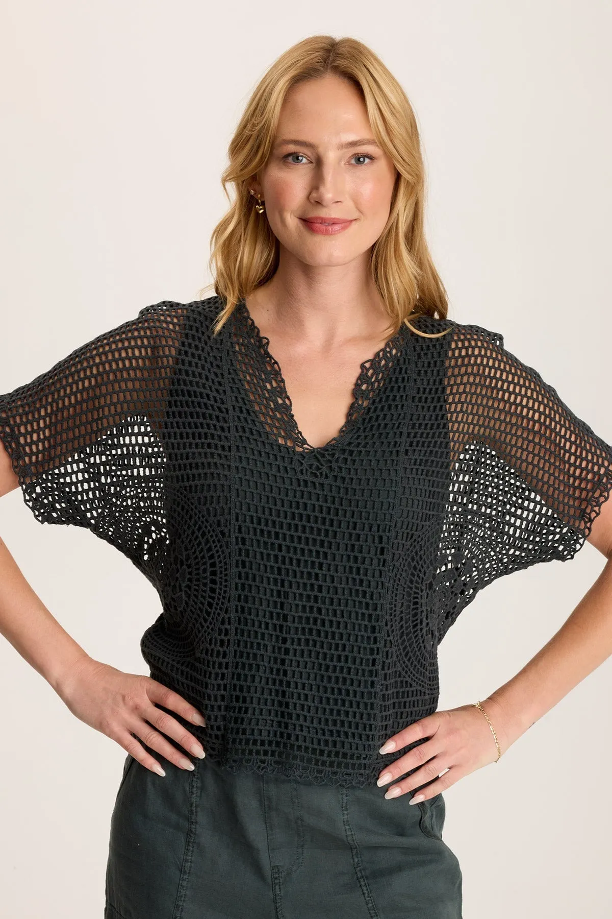 Centre Crochet Layered Top Day Off