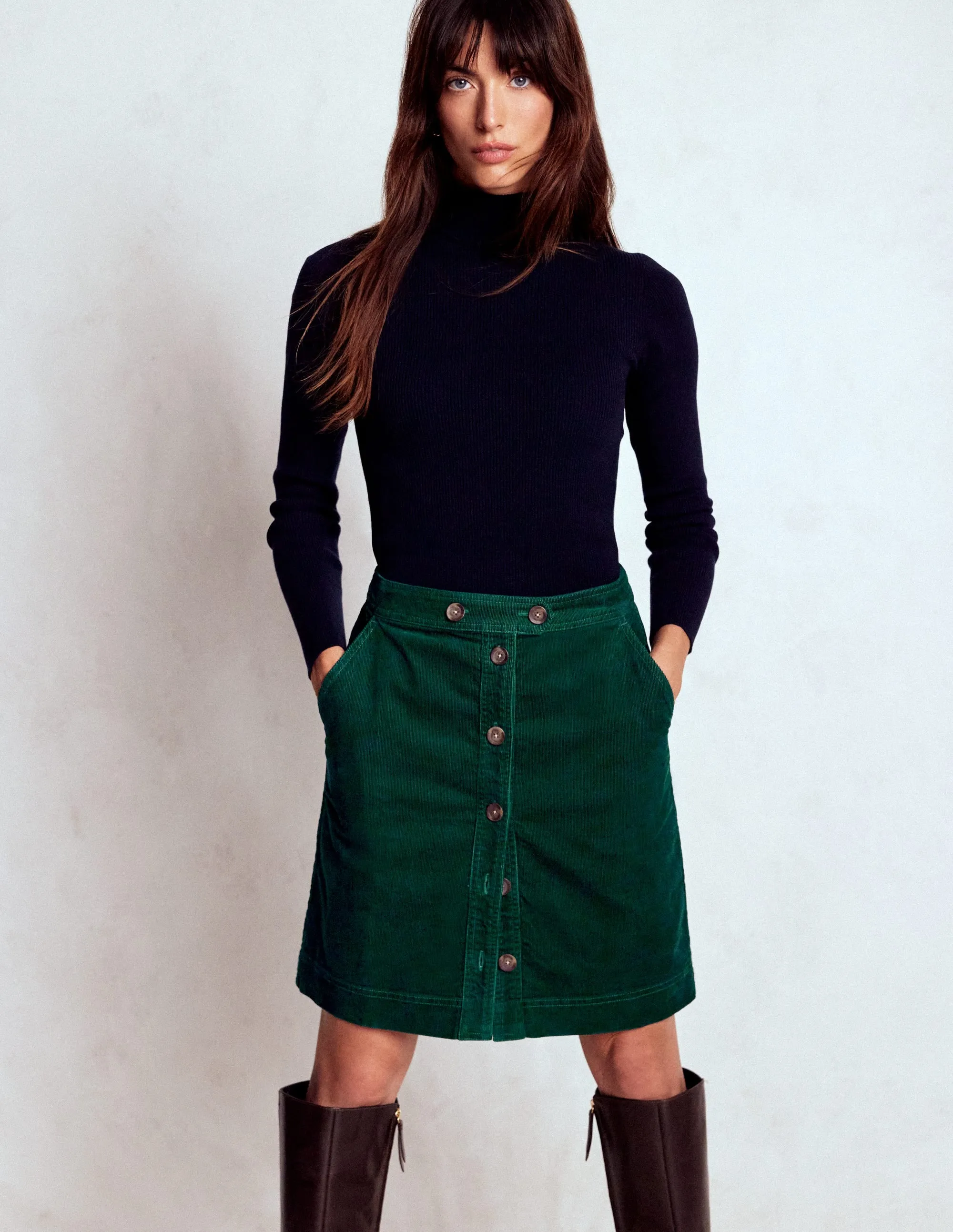 Cecelia Cord Skirt-Emerald Night Material Innovation Light Flow