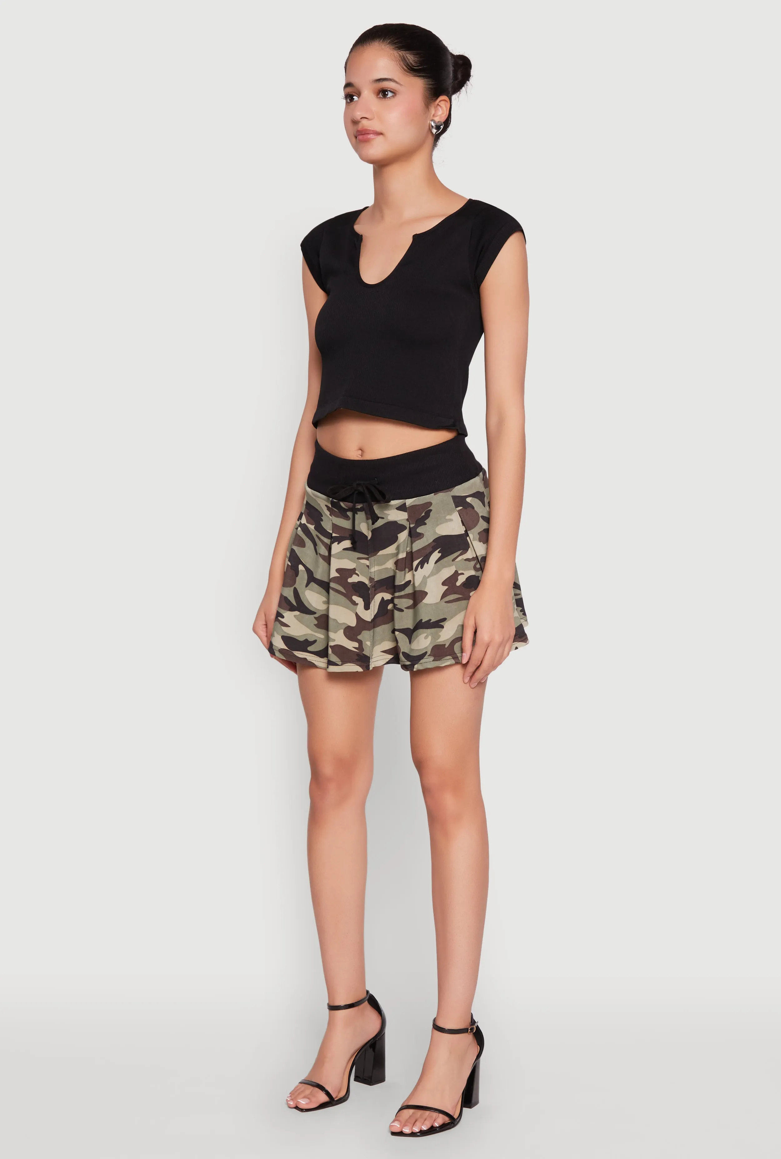 Drawstring Pleated Skirt Comfort Waistline