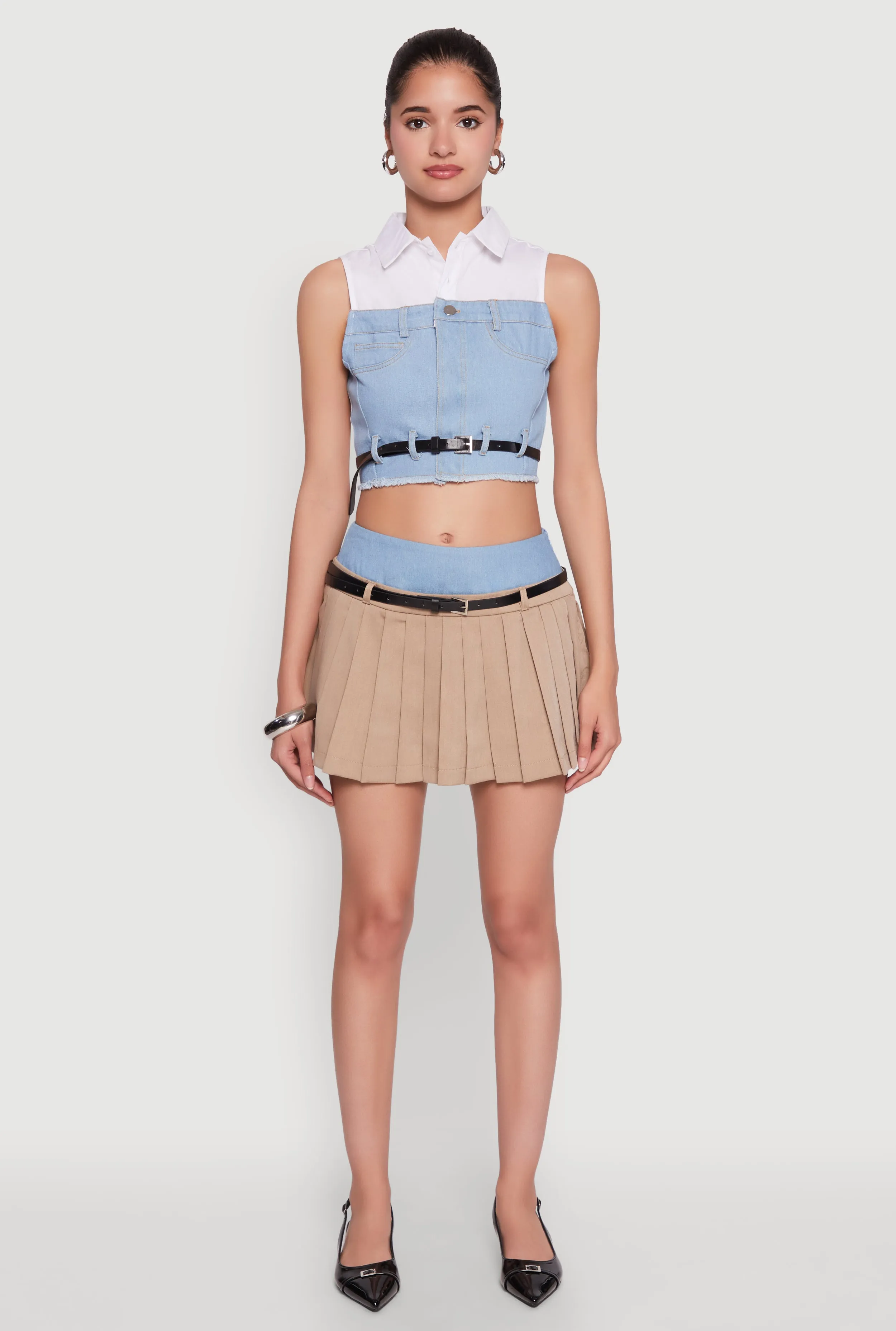 Ventilated Slits Chic Denim Waistband Pleated Mini Skirt with Belt