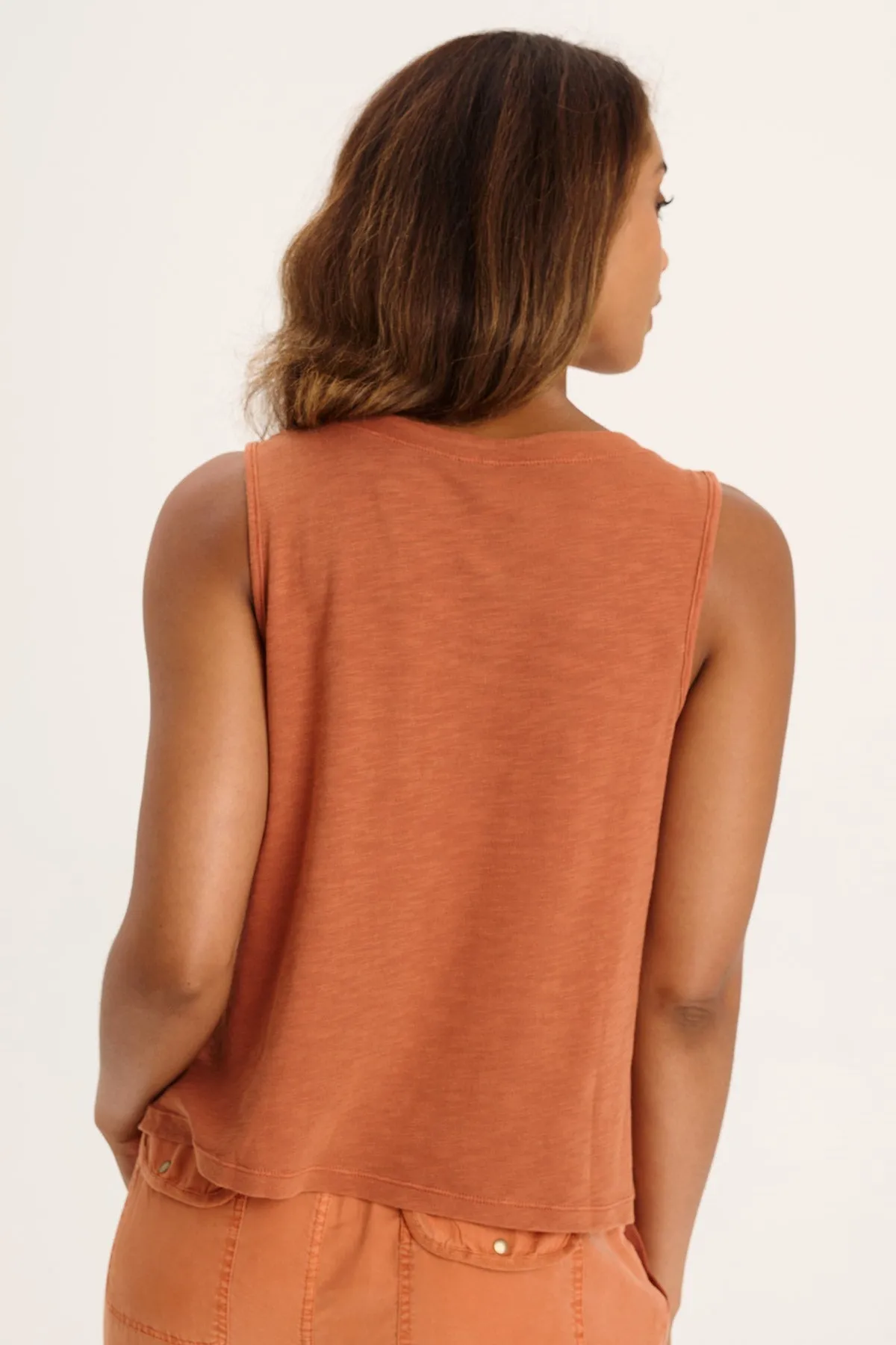 Quan Twill Embroidered Tank Flexible Joints