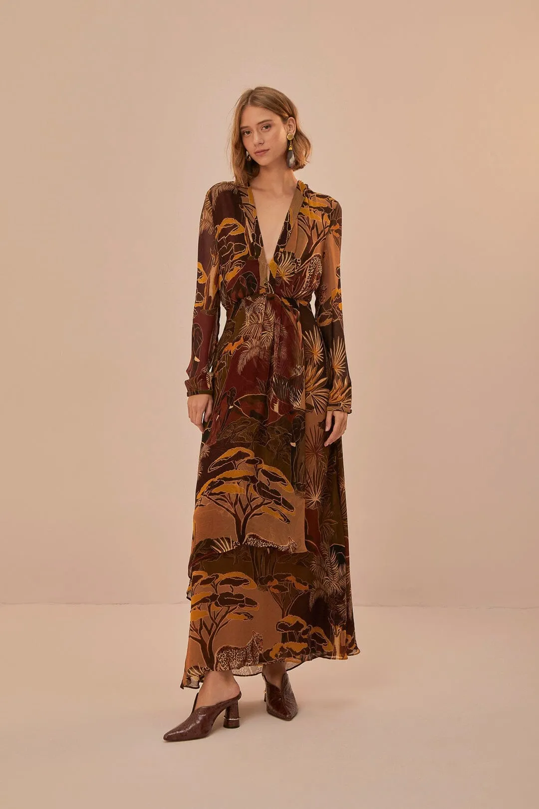 Caramel Savana Dream Maxi Dress The relaxed fit of this maxi dress ensures all-day comfort while maintaining a stylish look