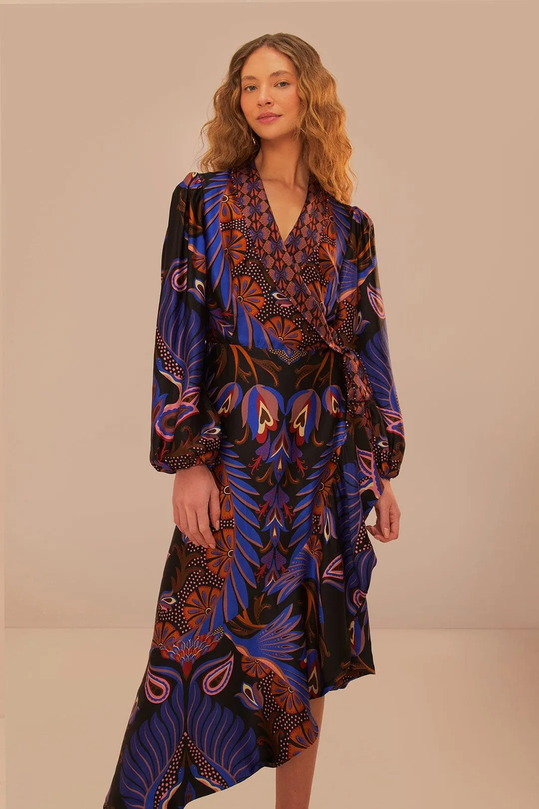 Timeless Fashion Heart Forest Black Long Sleeve Midi Dress