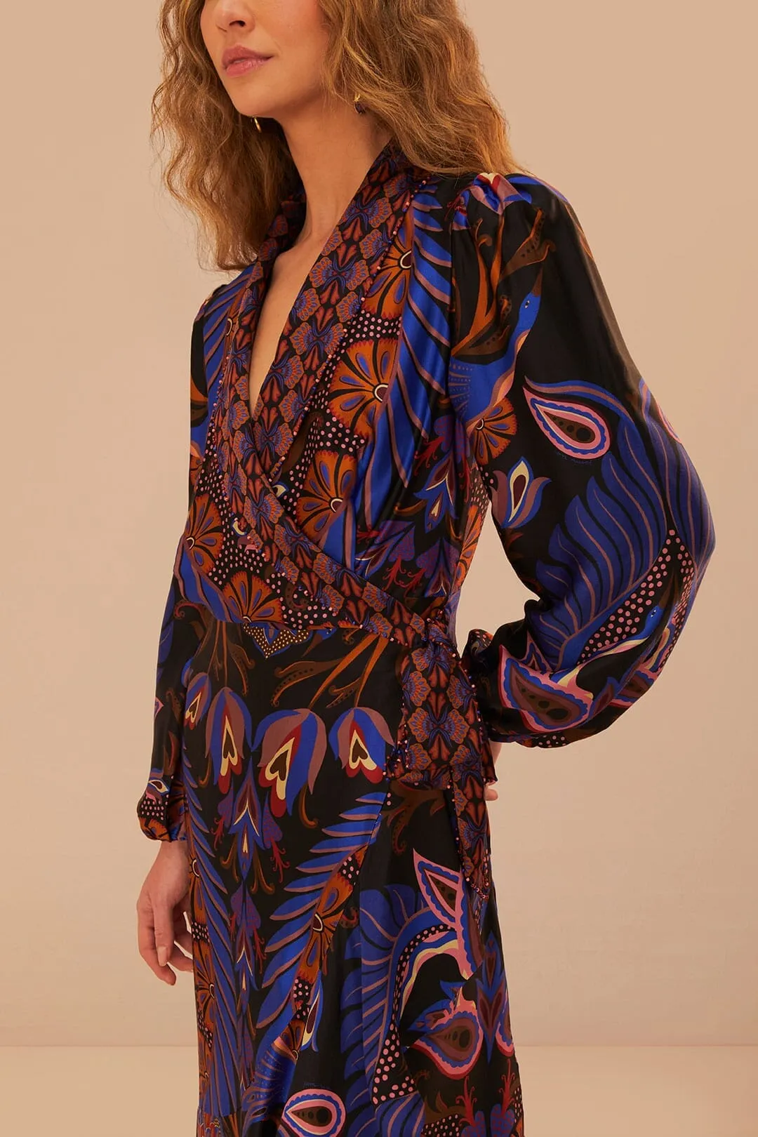 Daily Glam Heart Forest Black Long Sleeve Midi Dress