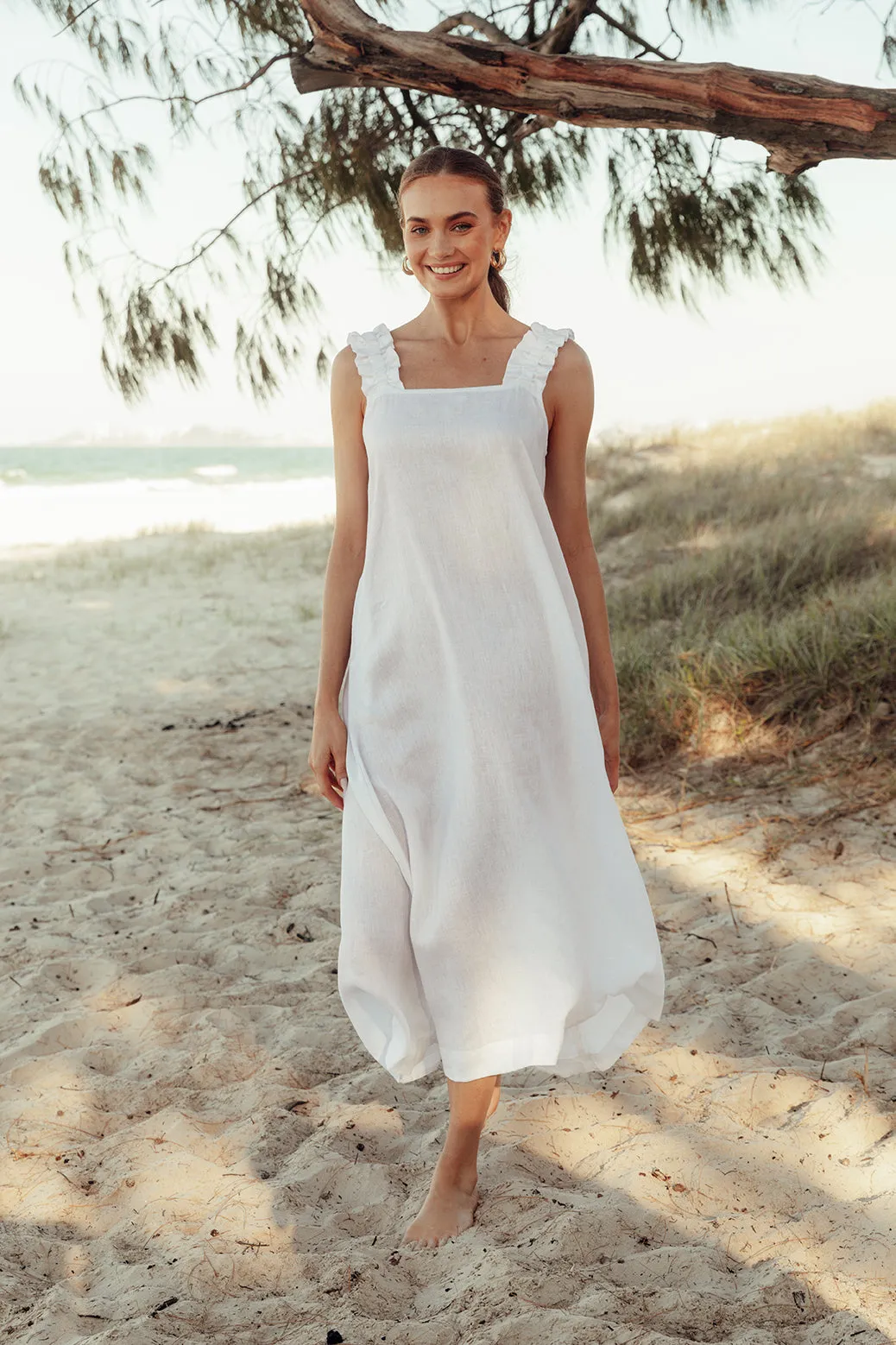 Plaza Glow Claire Maxi Linen Dress in White