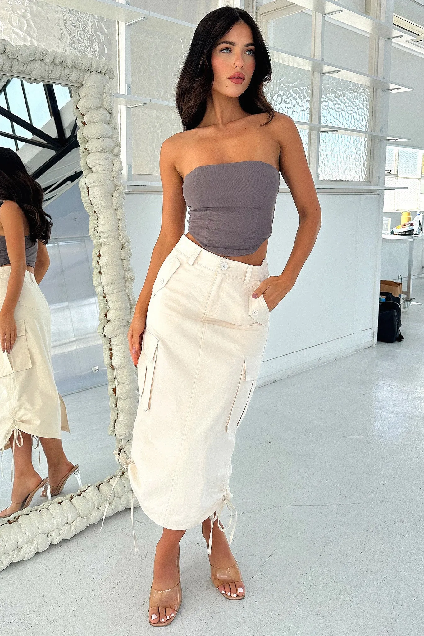 Durable Color Retention Rayna Crop - Charcoal