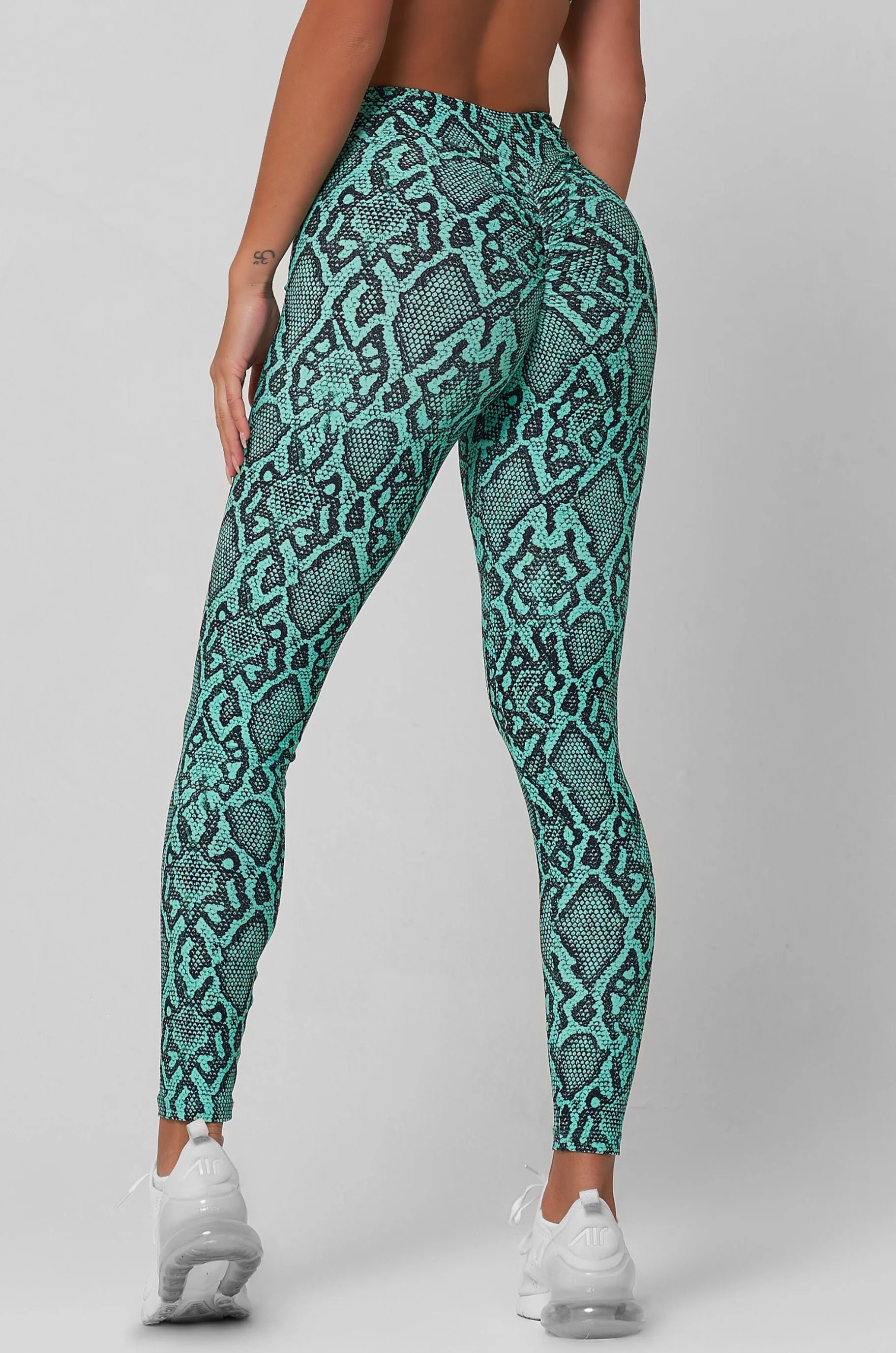 ThermalRegulation Boa V-Cut Scrunch Legging
