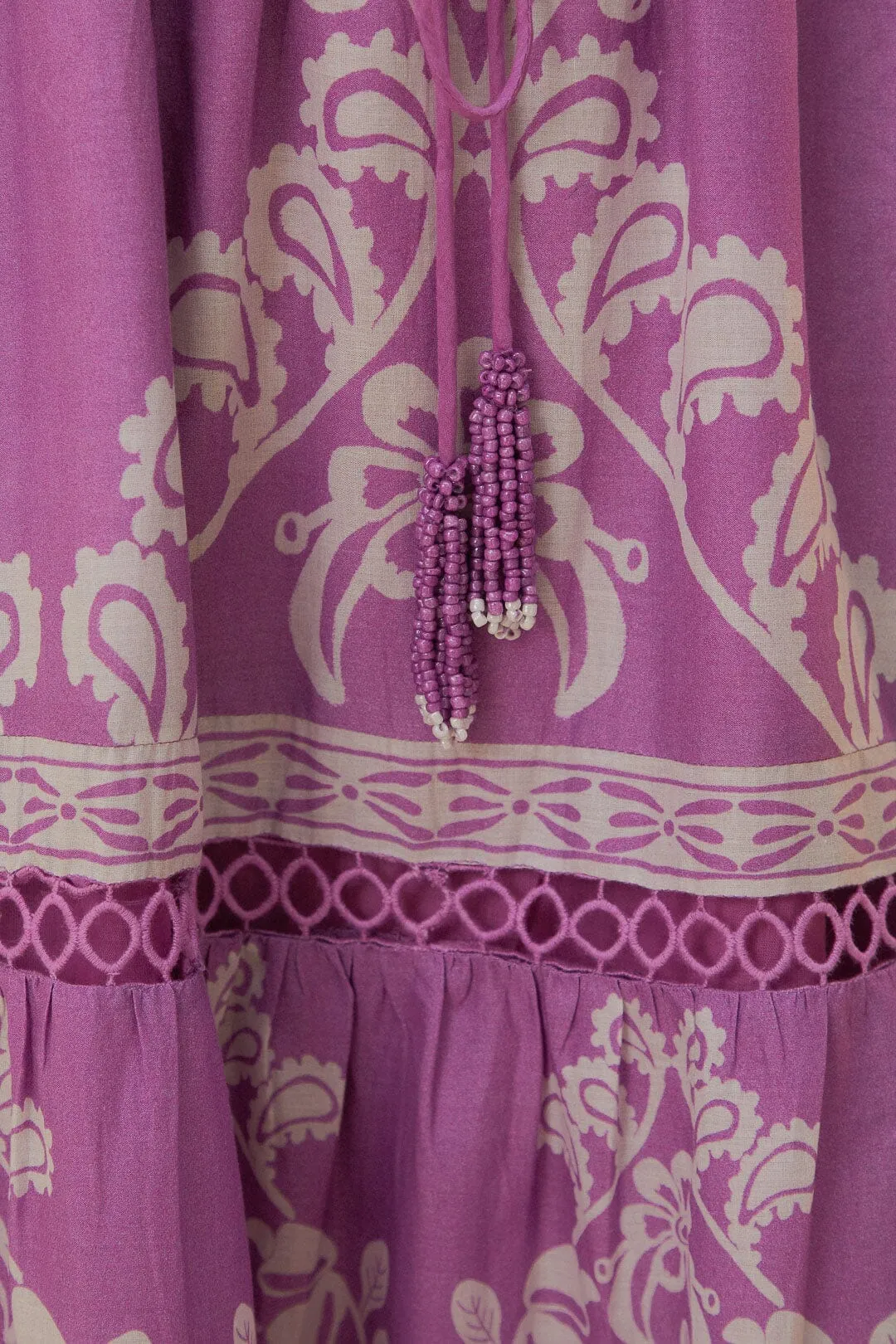 Chic Mood Vibrant colored maxi Lilac Sweet Garden Maxi Dress