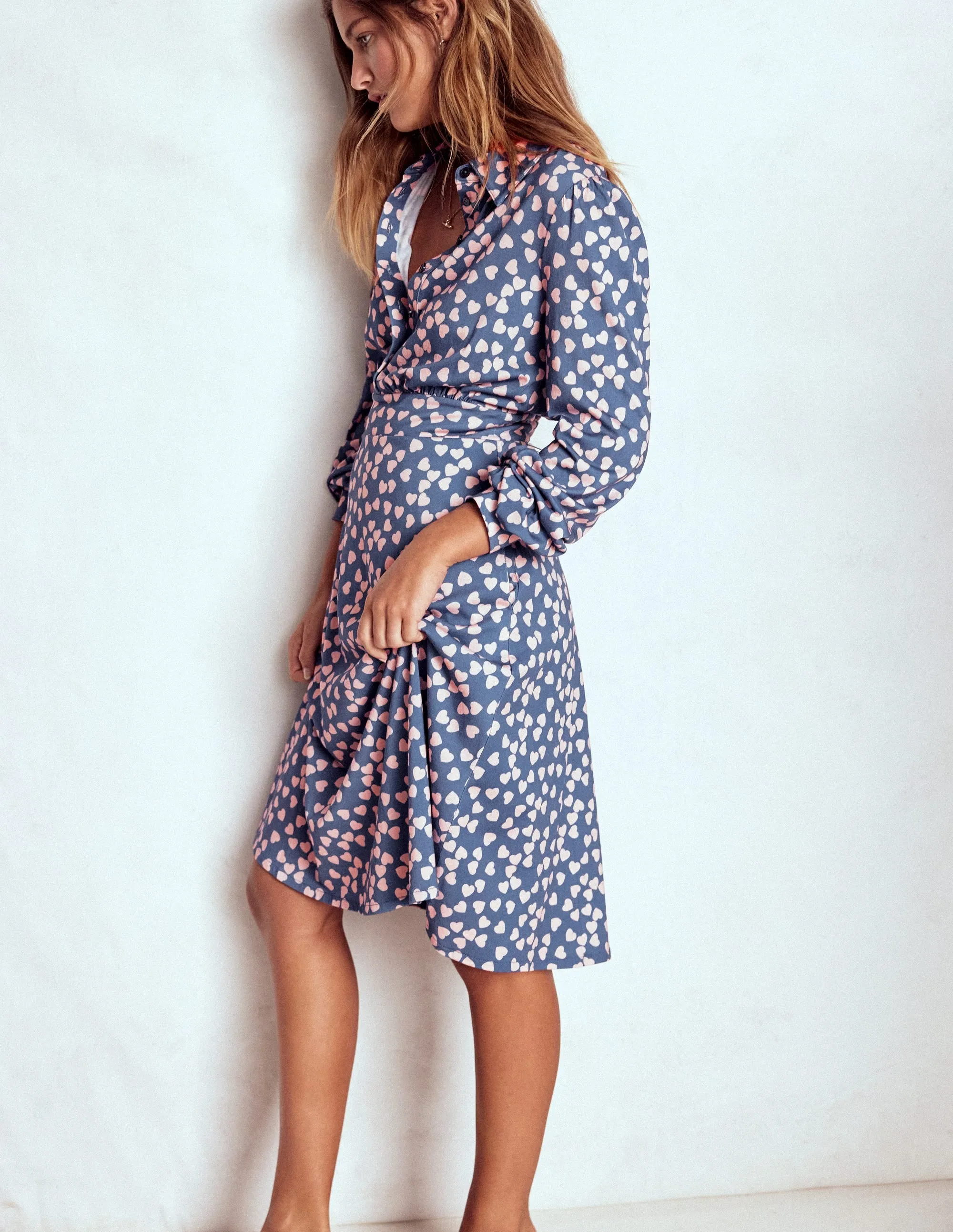 Adjustable Waistband Vibrant Fashion Look Orla Short Jersey Shirt Dress-Denim Blue. Heart Cascade