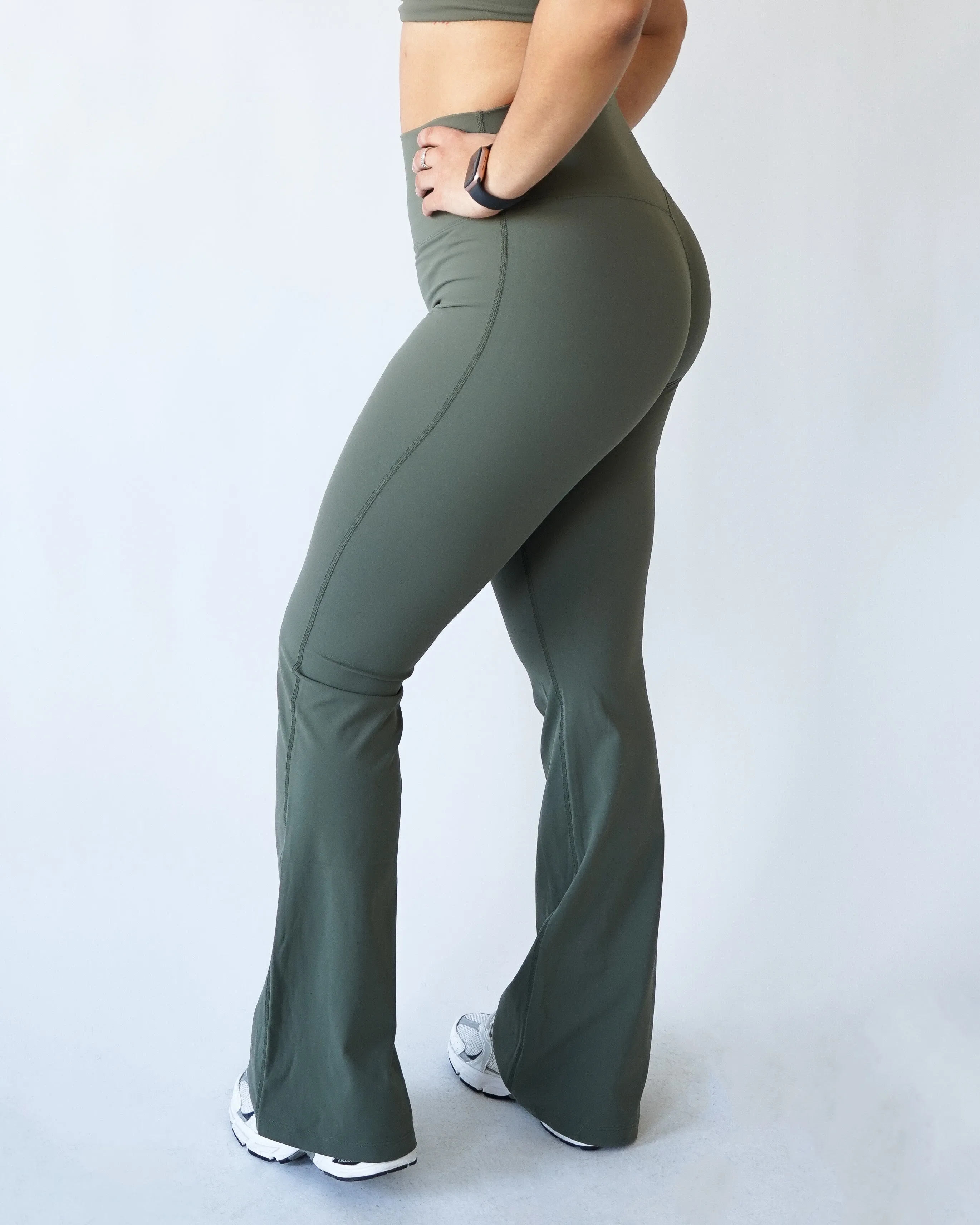 Beginner Level Holiday Outfit Park Run Squat Proof Performance Flare Leggings - Olive