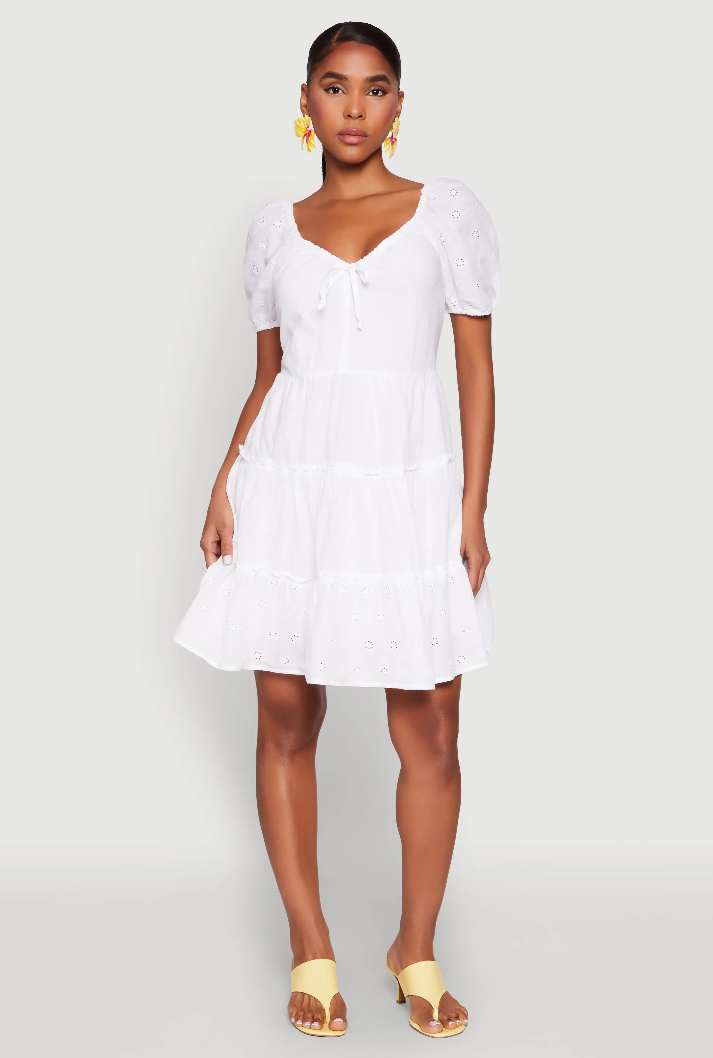 Haute Monde Eyelet Tiered Mini Dress Knit Blend Fabric Floral Fit