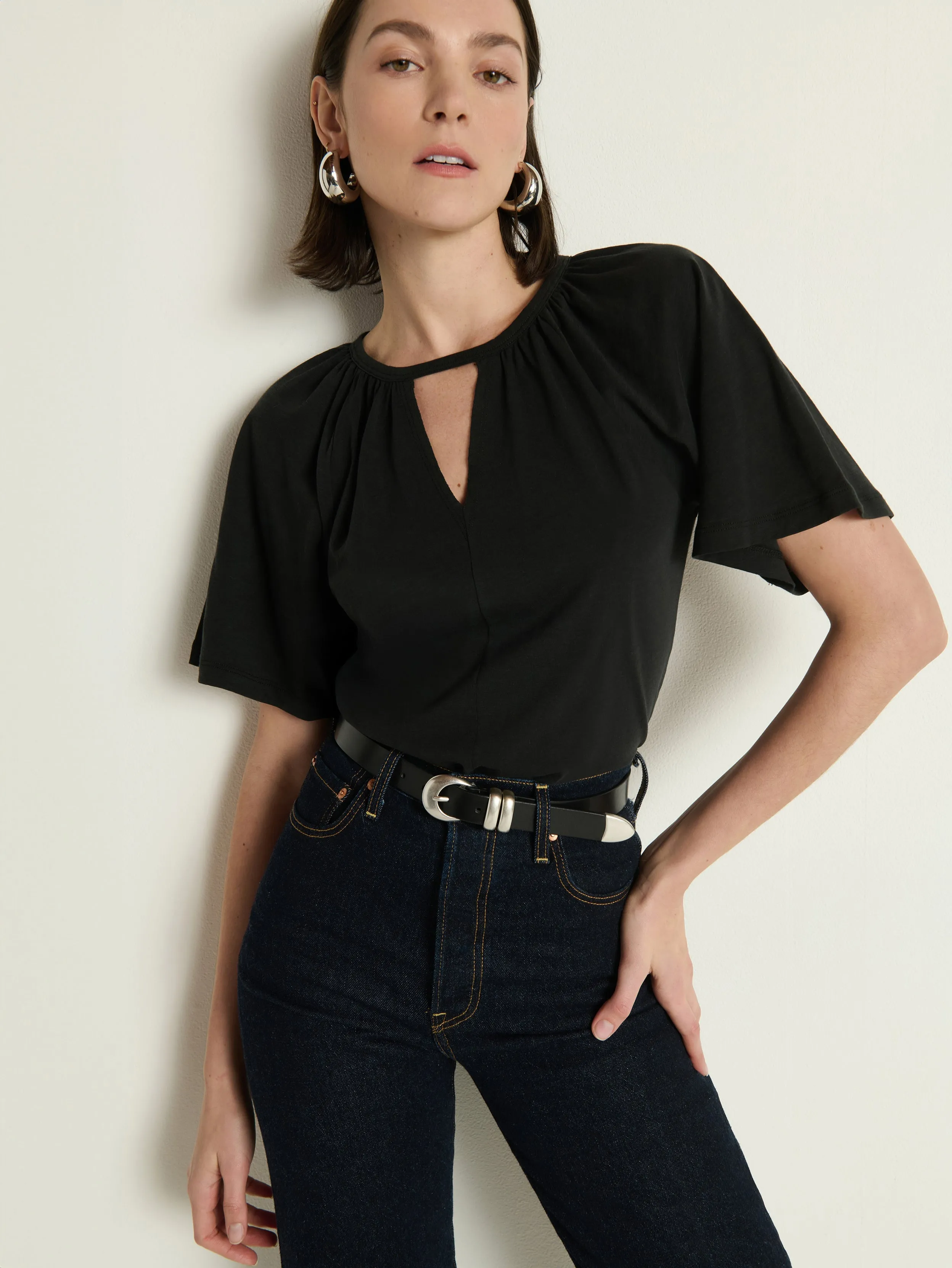 SmoothEdgeTrim Tracy Keyhole Top