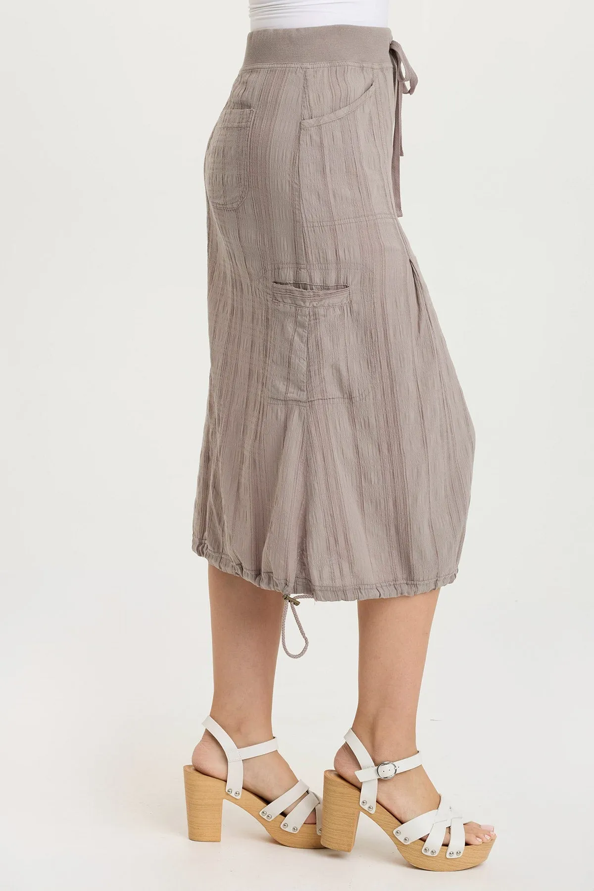 Utility Mode QuickDryTechnology Aracelle Textured Gauze Cargo Bubble Hem Skirt