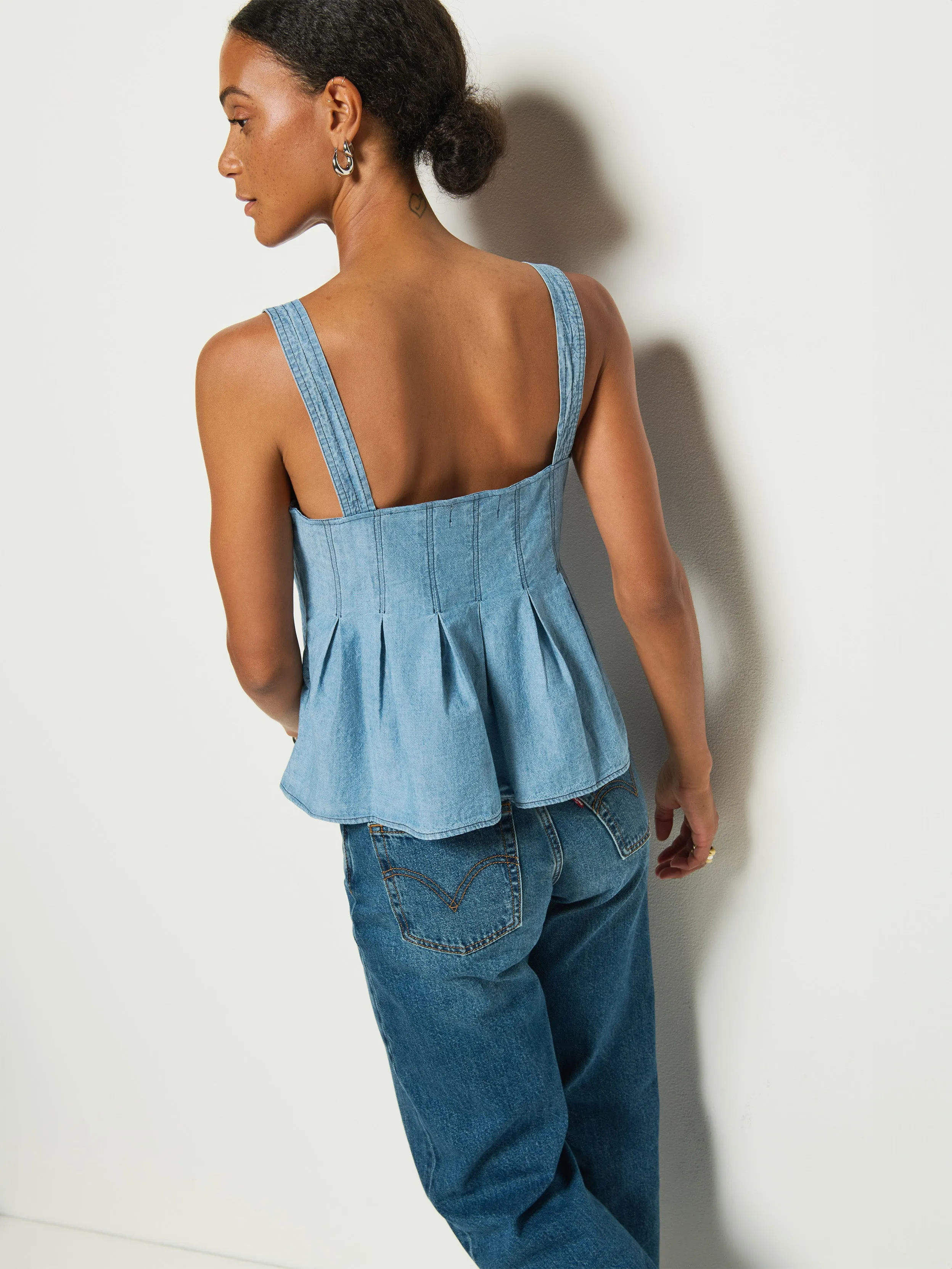 Dove Pleated Tank ReinforcedHems