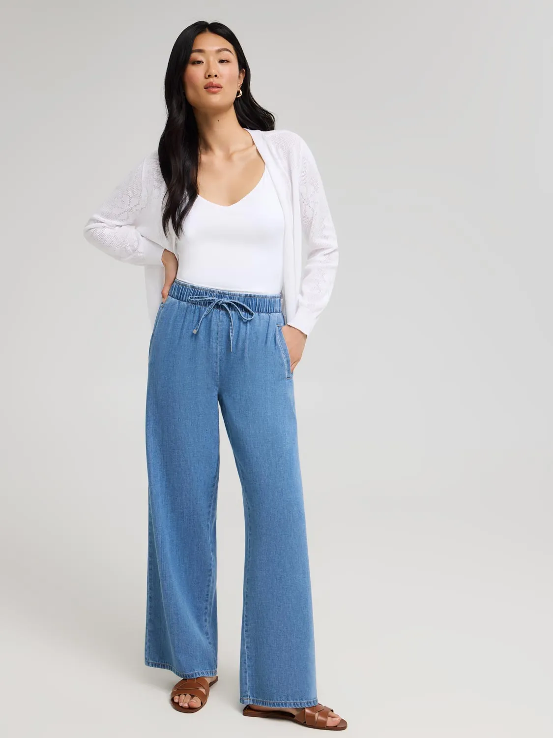 Fit Layer Laser Cut Edges Denim Wide-Leg Pants