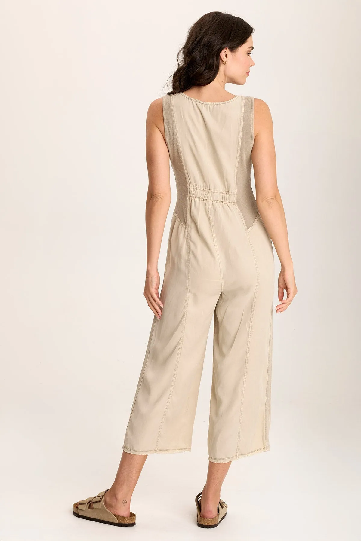 Linette Jumpsuit with V-Neck and Adjustable Straps Fable Core Sea Fit