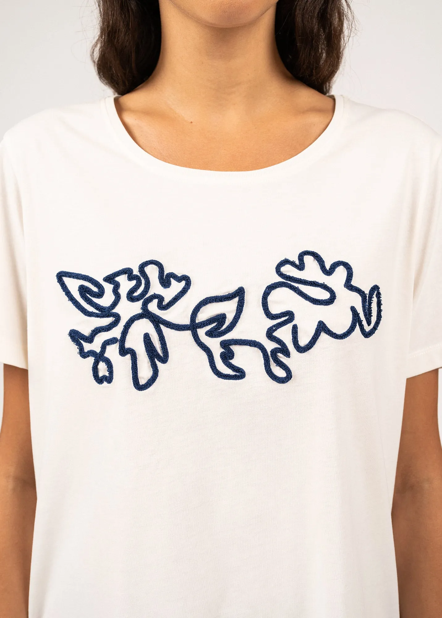 SANDY - Tee with Embossed Flower Embroidery | 100% Cotton (IVORY / INDIGO) Organic Cotton Certification New Day