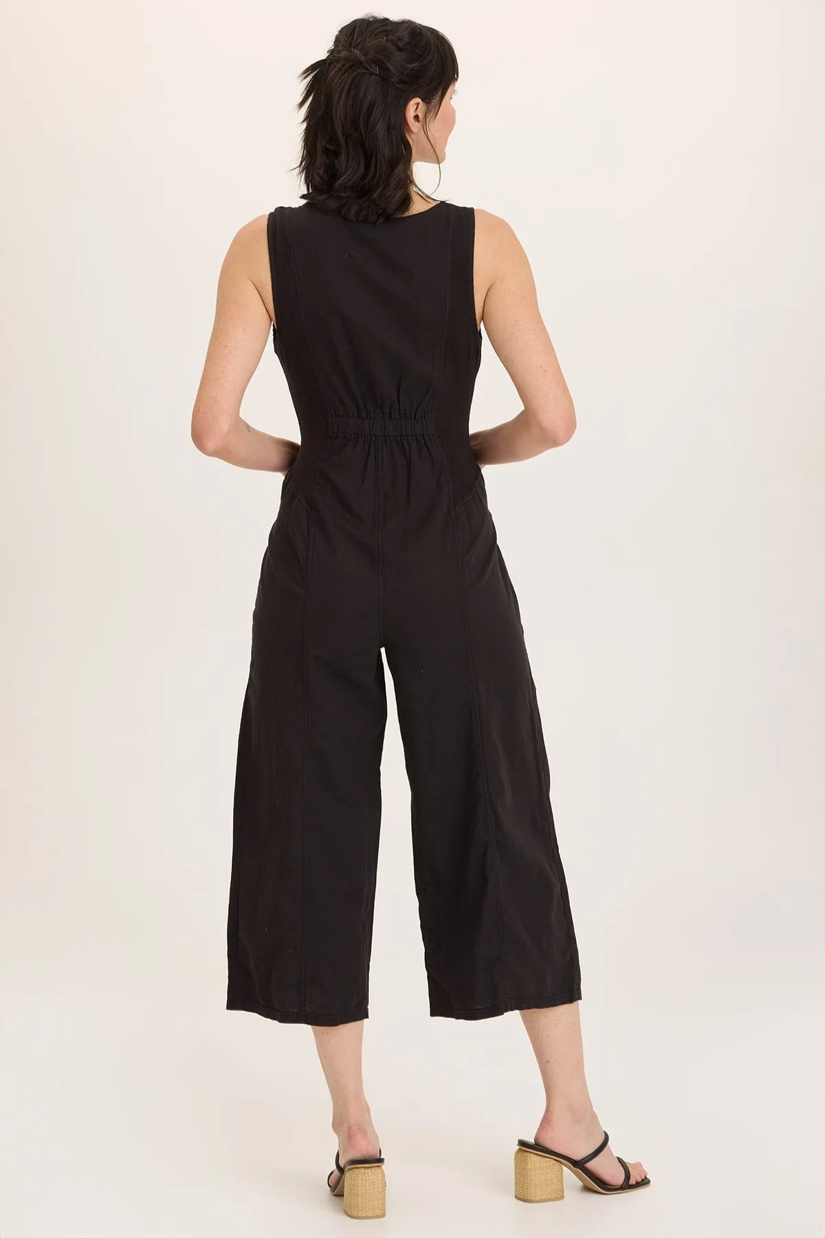 Linen Macgowan Wide Leg Cargo Jumpsuit Ergonomic Cut