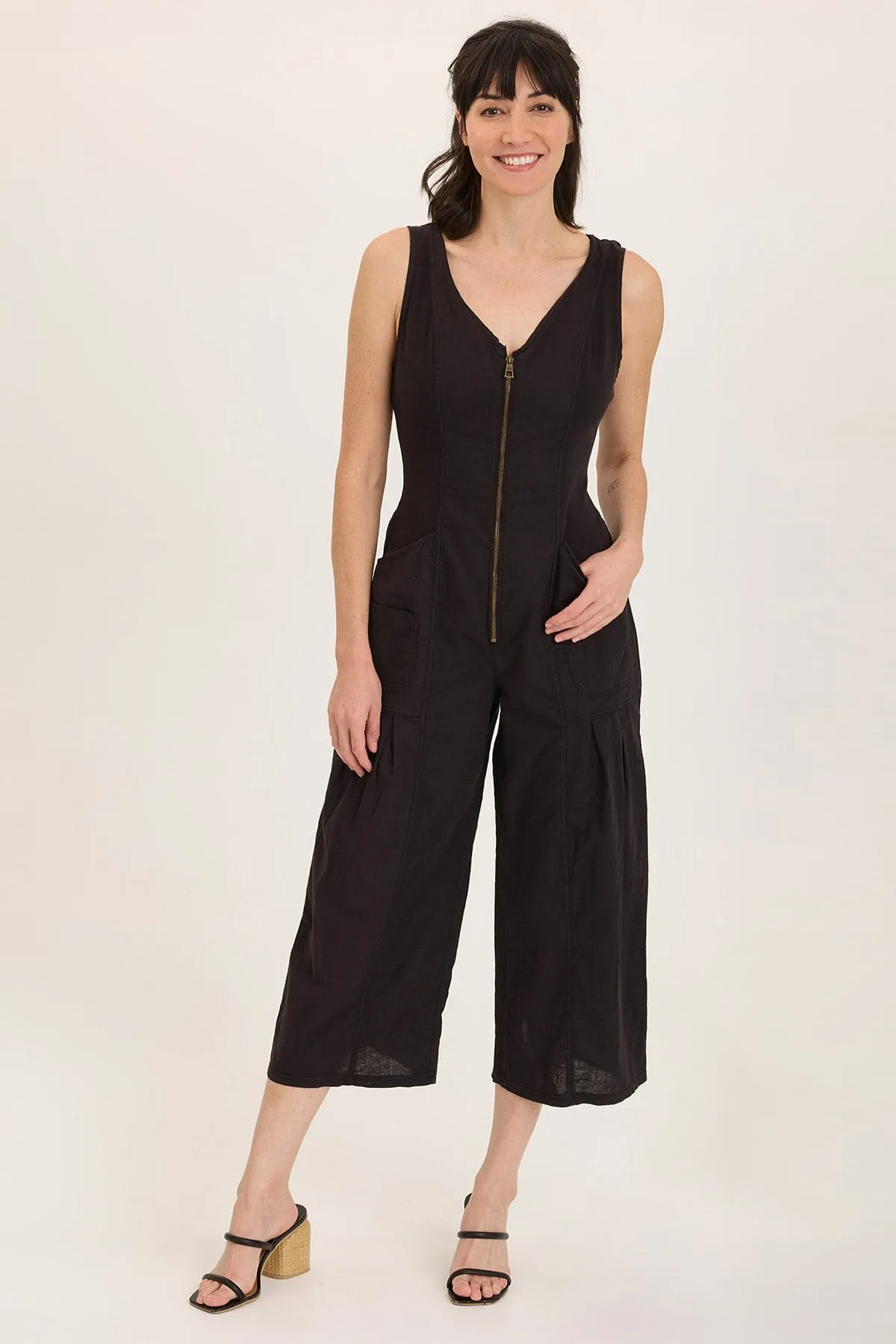 Party Ready Winter Fit Linen Macgowan Wide Leg Cargo Jumpsuit