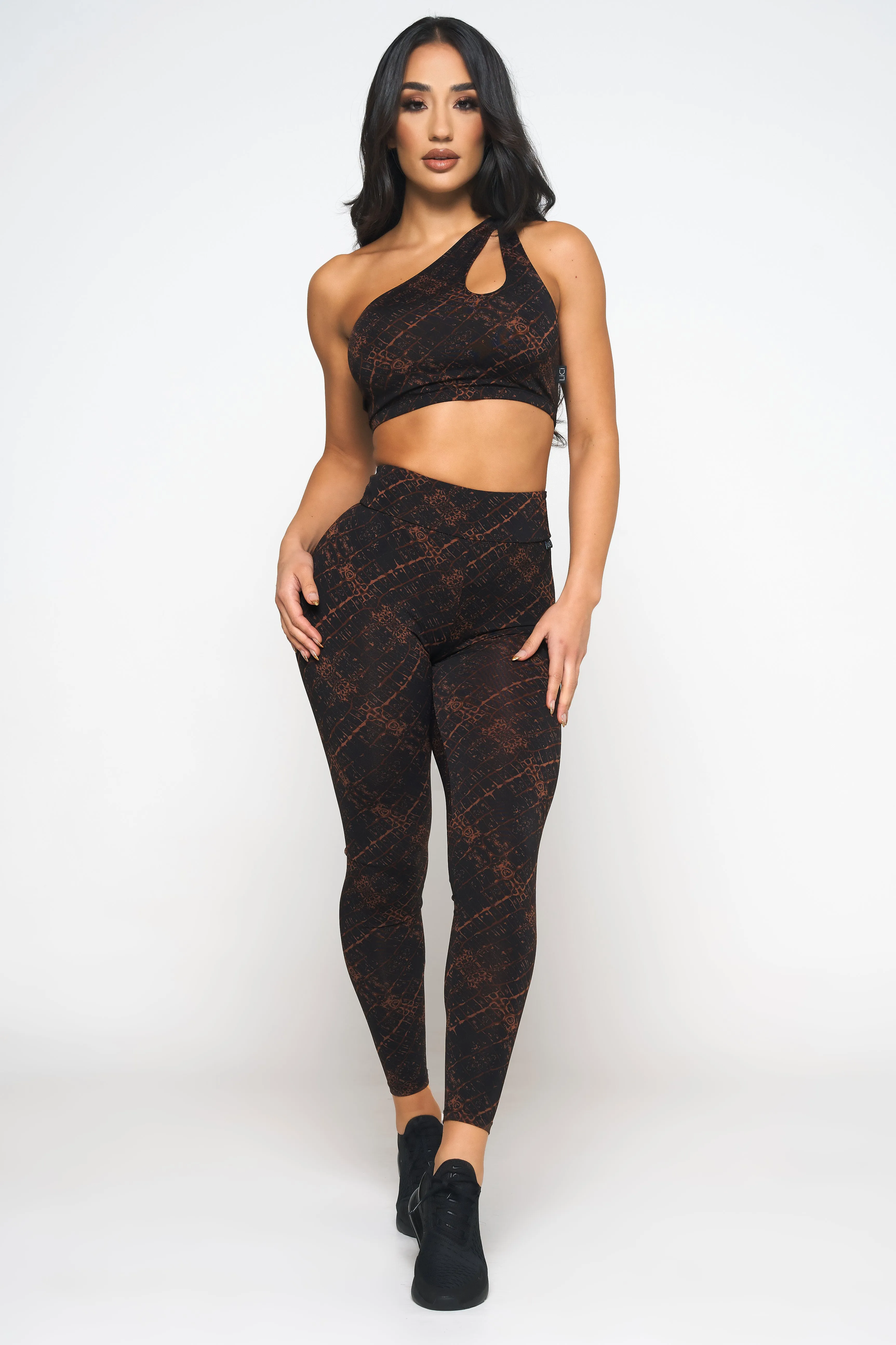 Ergonomic Cut Instinct High Waist Scrunch Legging