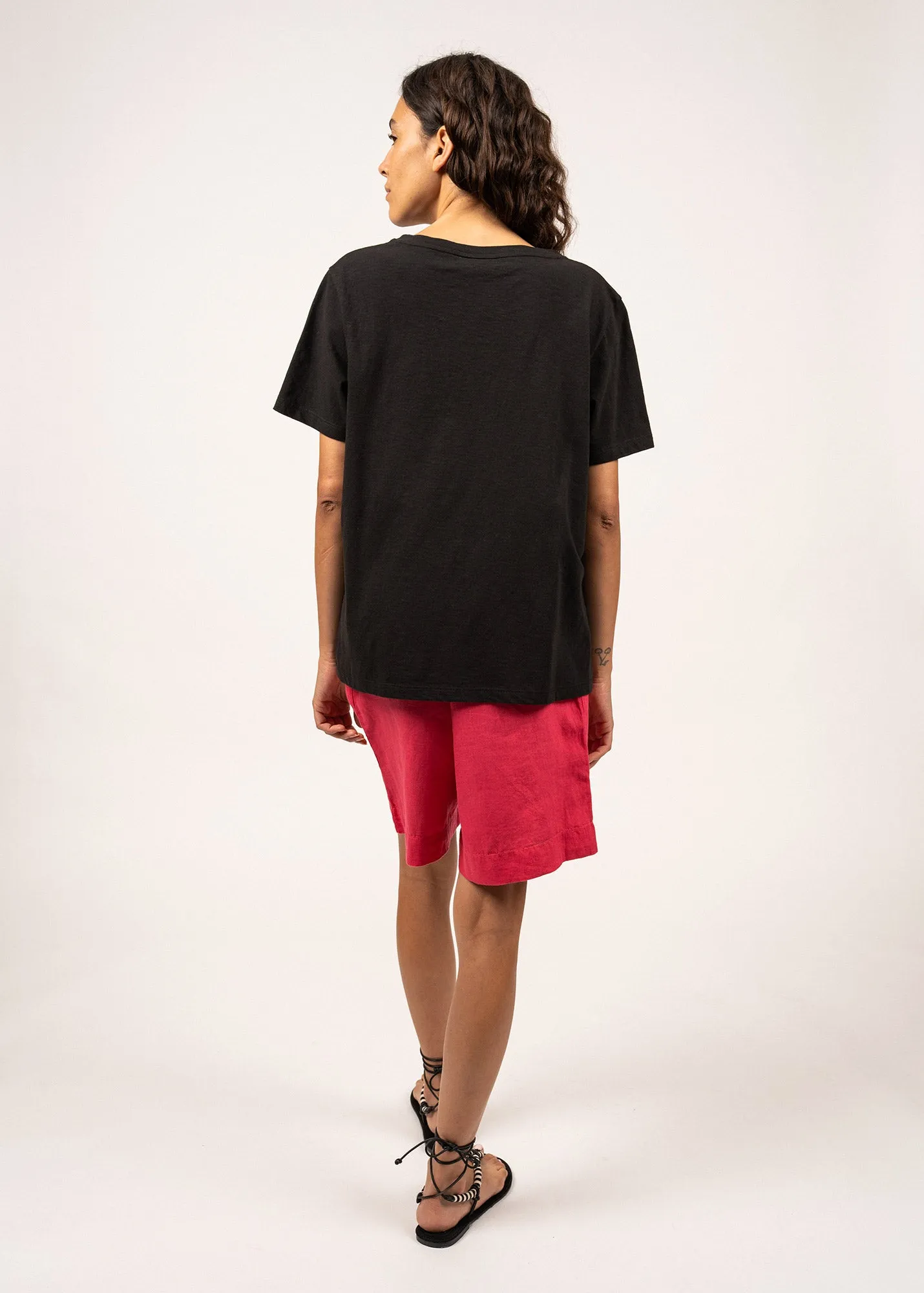 SHANON - Tee with Embroidered Floral Motif | 100% Pima Cotton (BLACK) slow life Office Glam