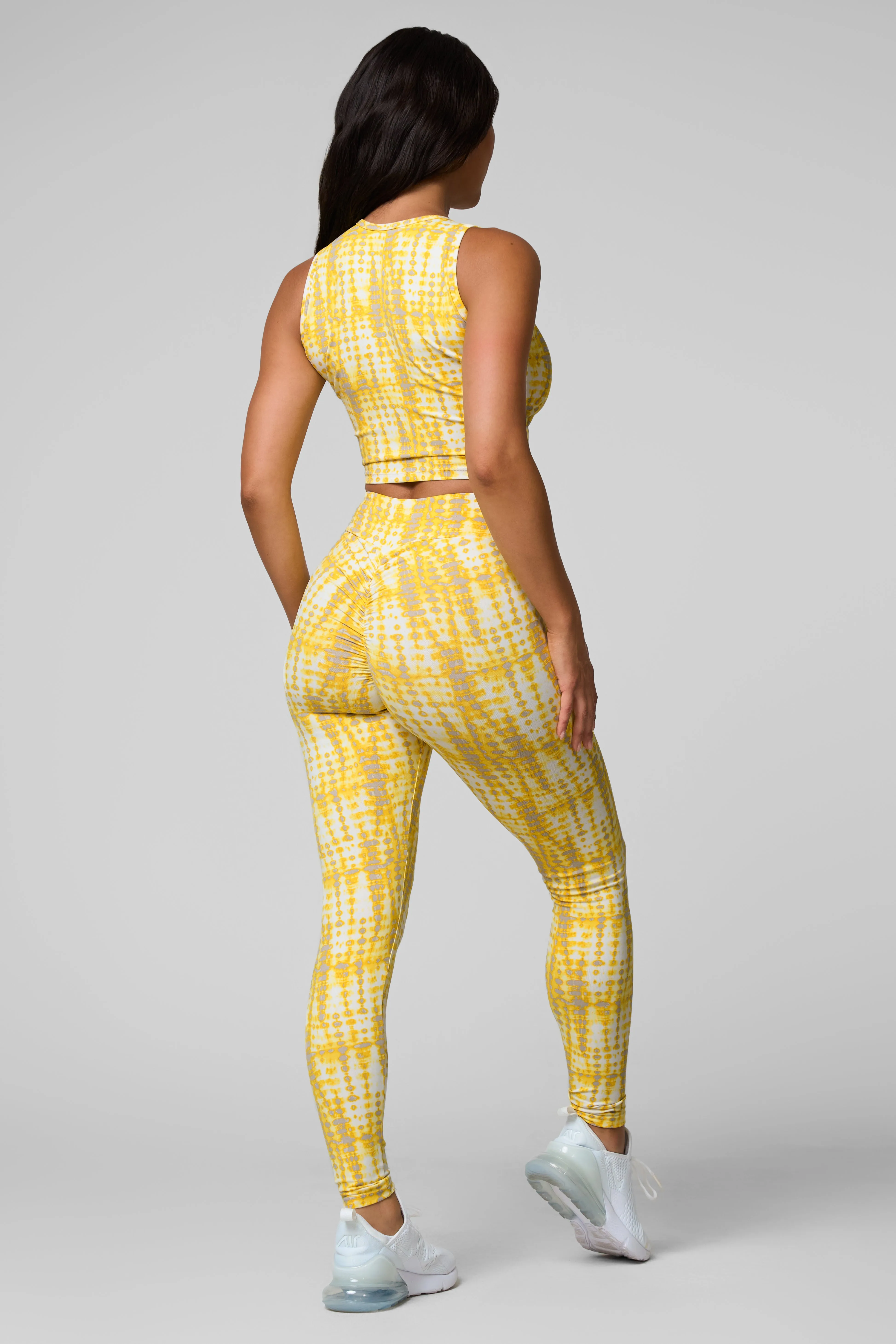 Wind Glow CompactPackaging Elevate High Waist Scrunch Legging