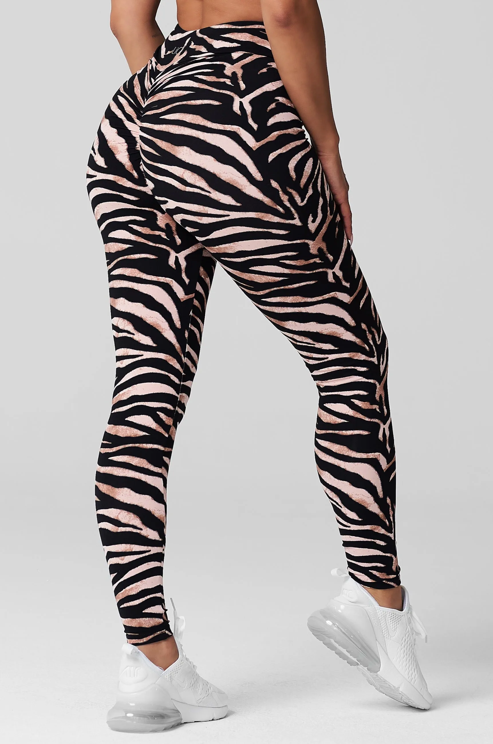 DurableBlend Unleashed High Waist Scrunch Legging