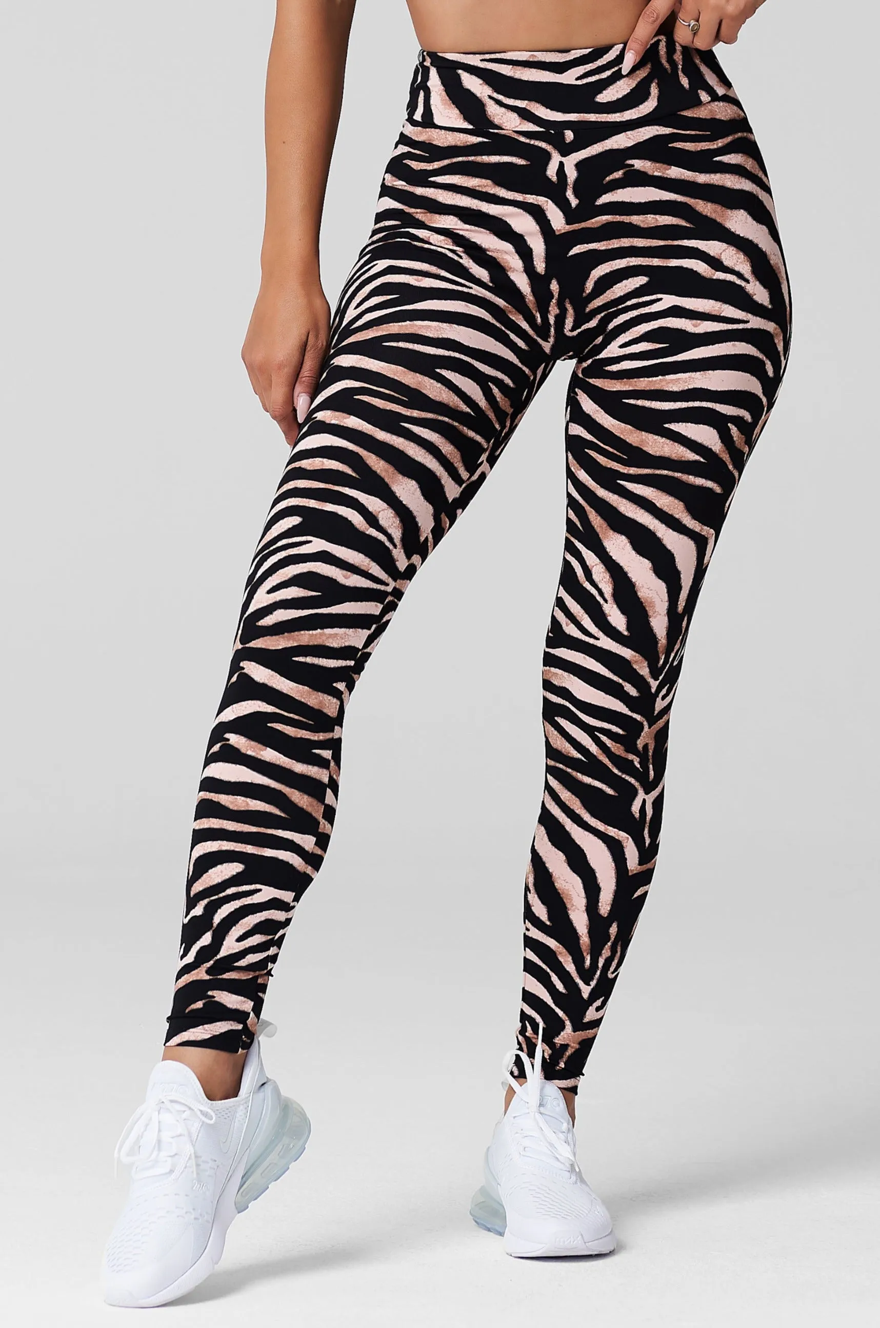 WaterResistant Coating Unleashed High Waist Scrunch Legging
