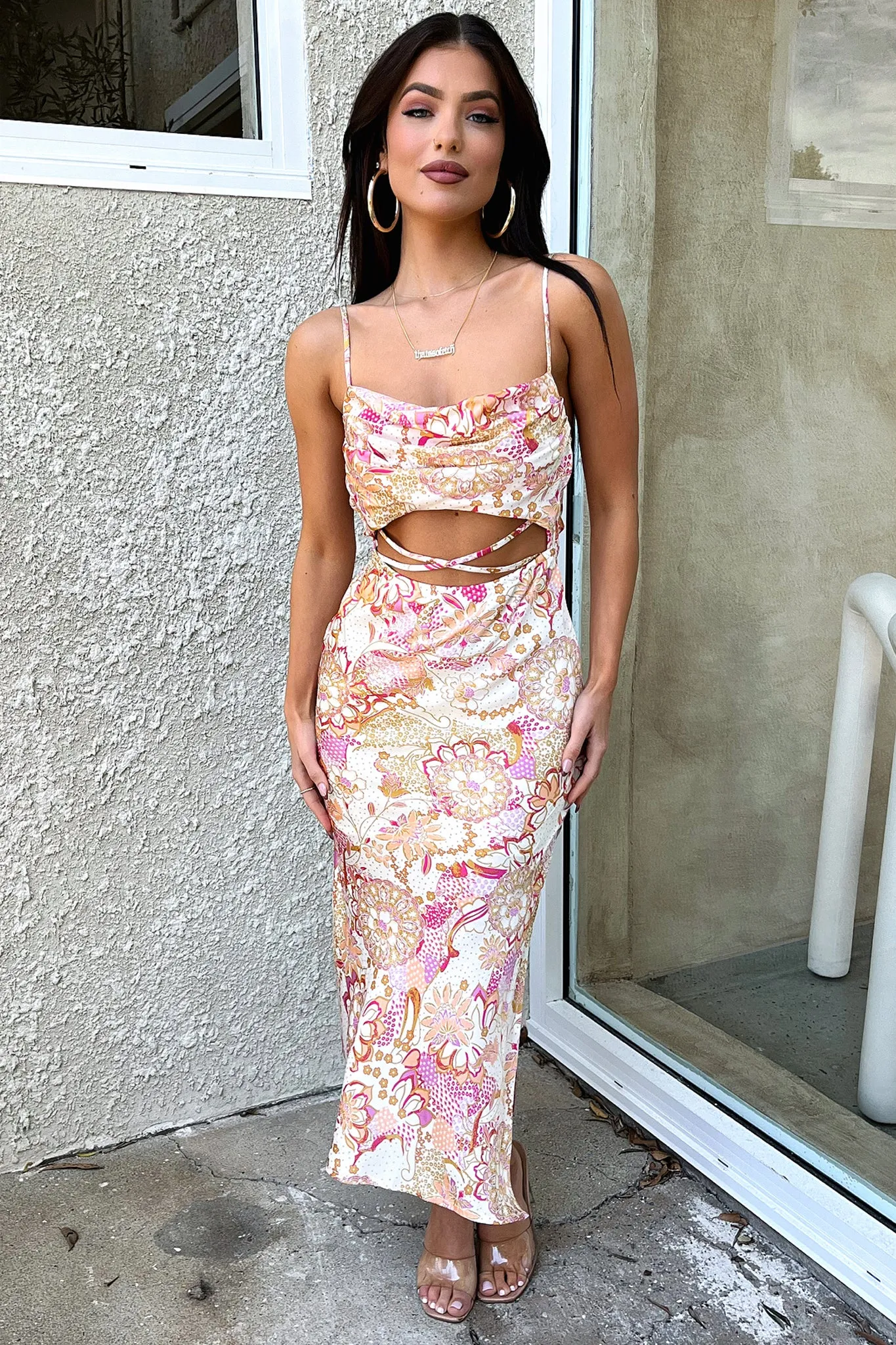 Florence Midi Dress - Pink Floral Go Light Body Confident
