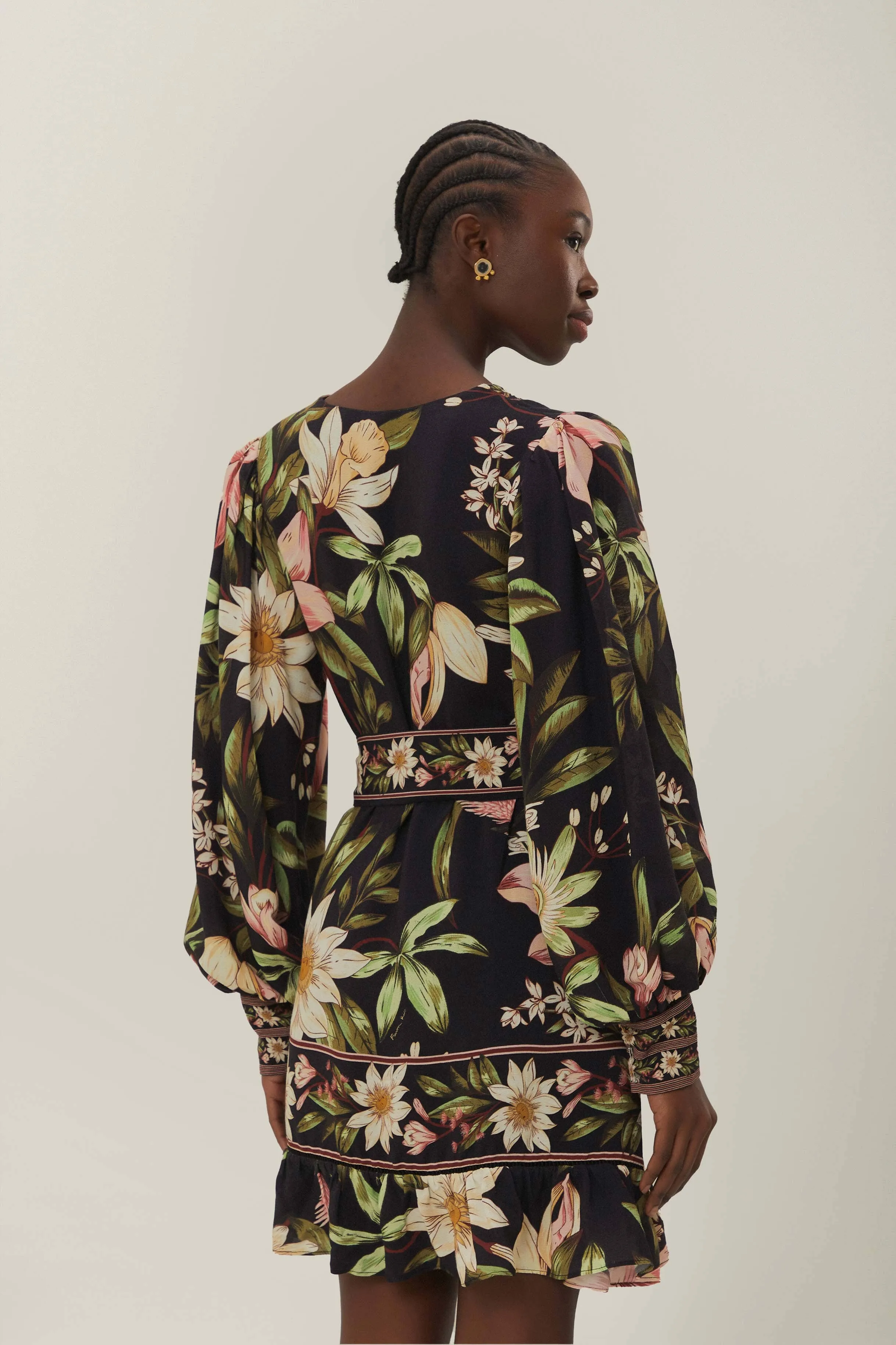 Floral Appeal fun mini Black Surreal Flowers Long Sleeve Mini Dress