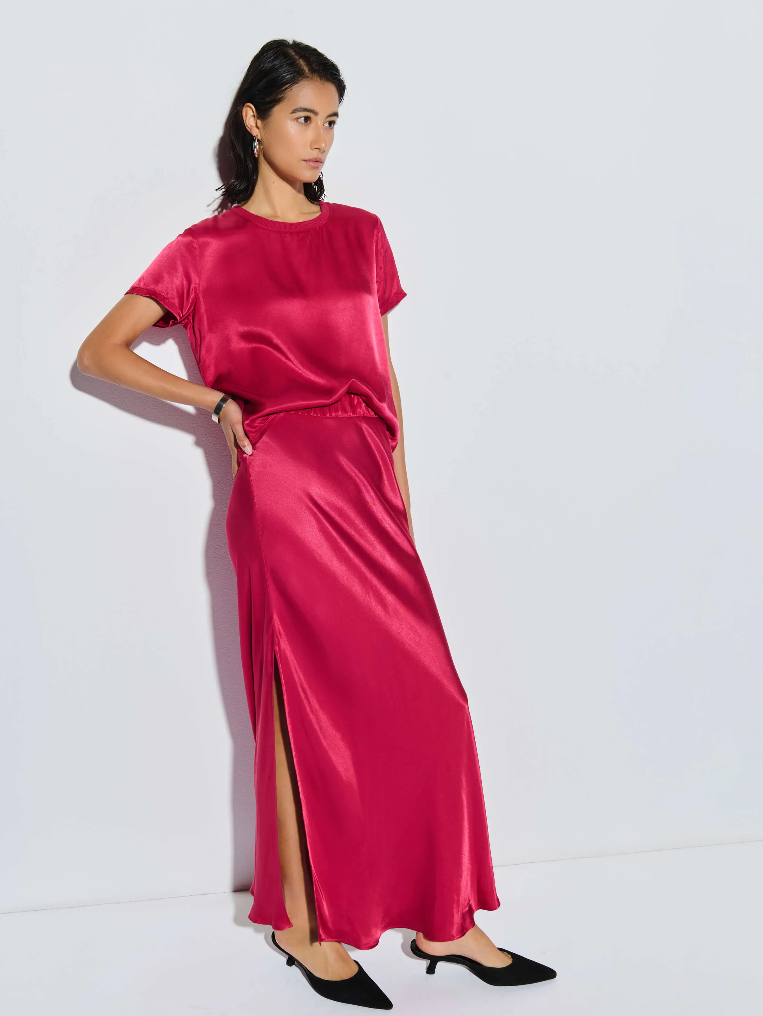 Reinforced Seams Ruching Details Maribel Skirt